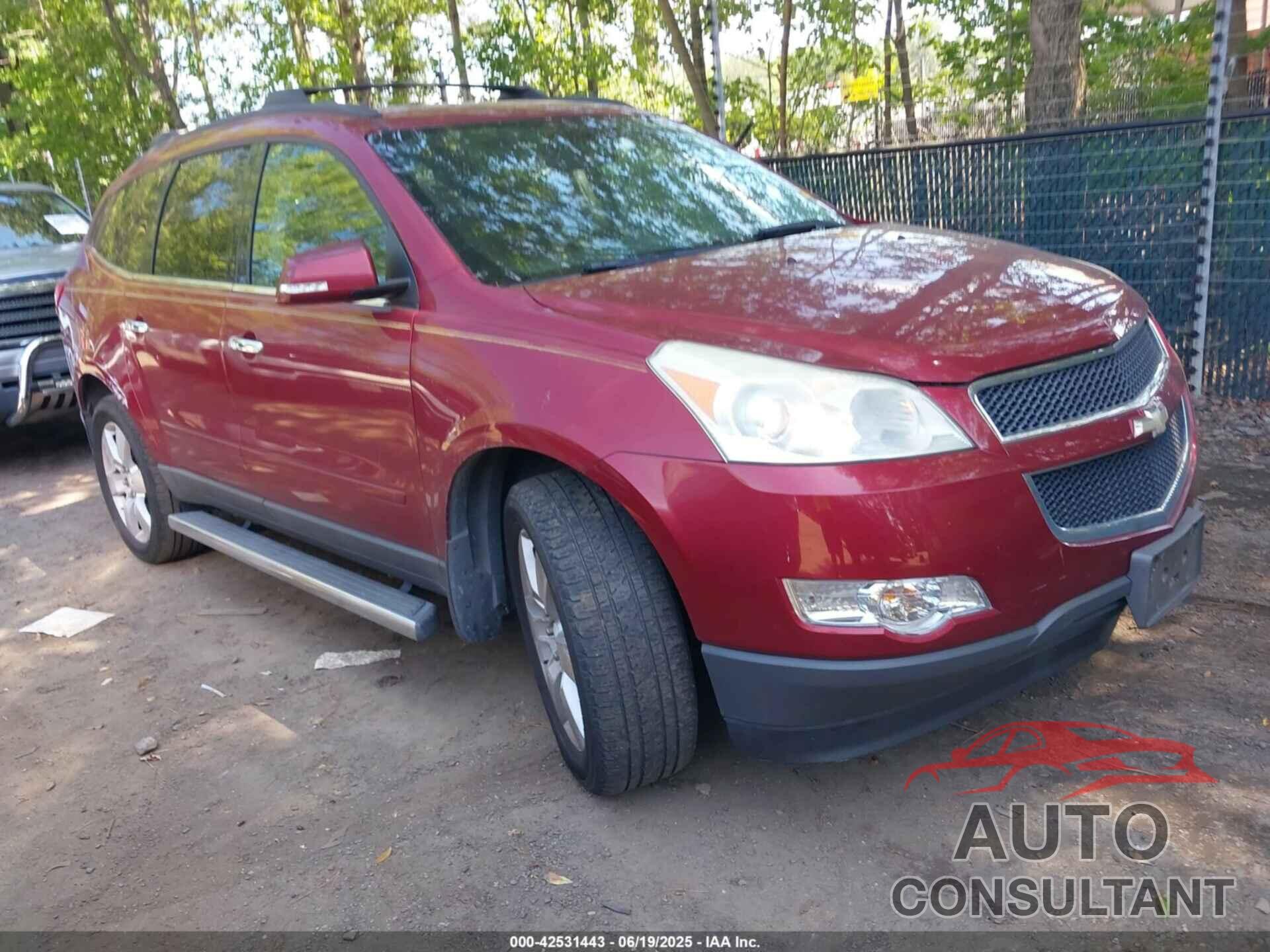 CHEVROLET TRAVERSE 2010 - 1GNLRFED5AJ239550
