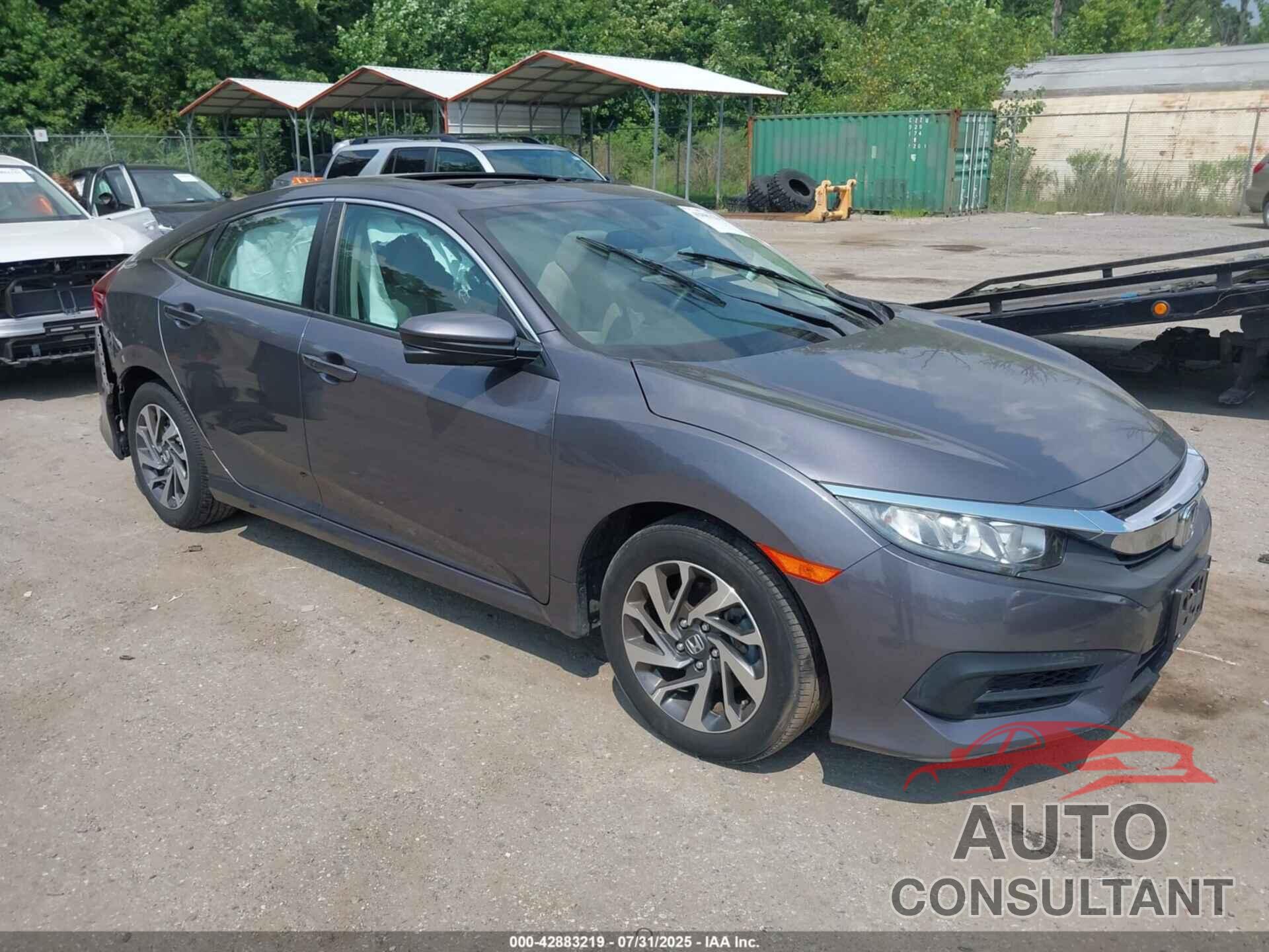 HONDA CIVIC 2018 - 2HGFC2F76JH560380