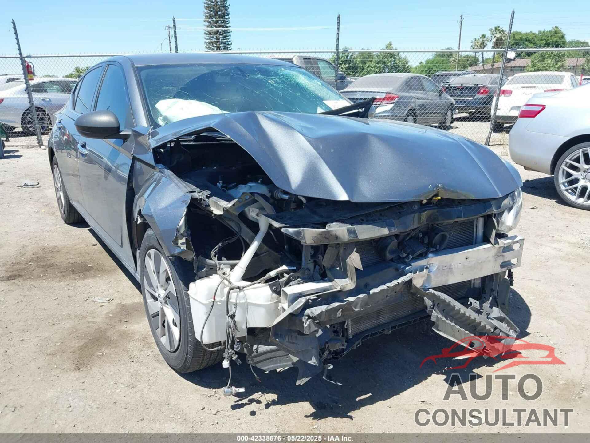 NISSAN ALTIMA 2019 - 1N4BL4BV4KC249442
