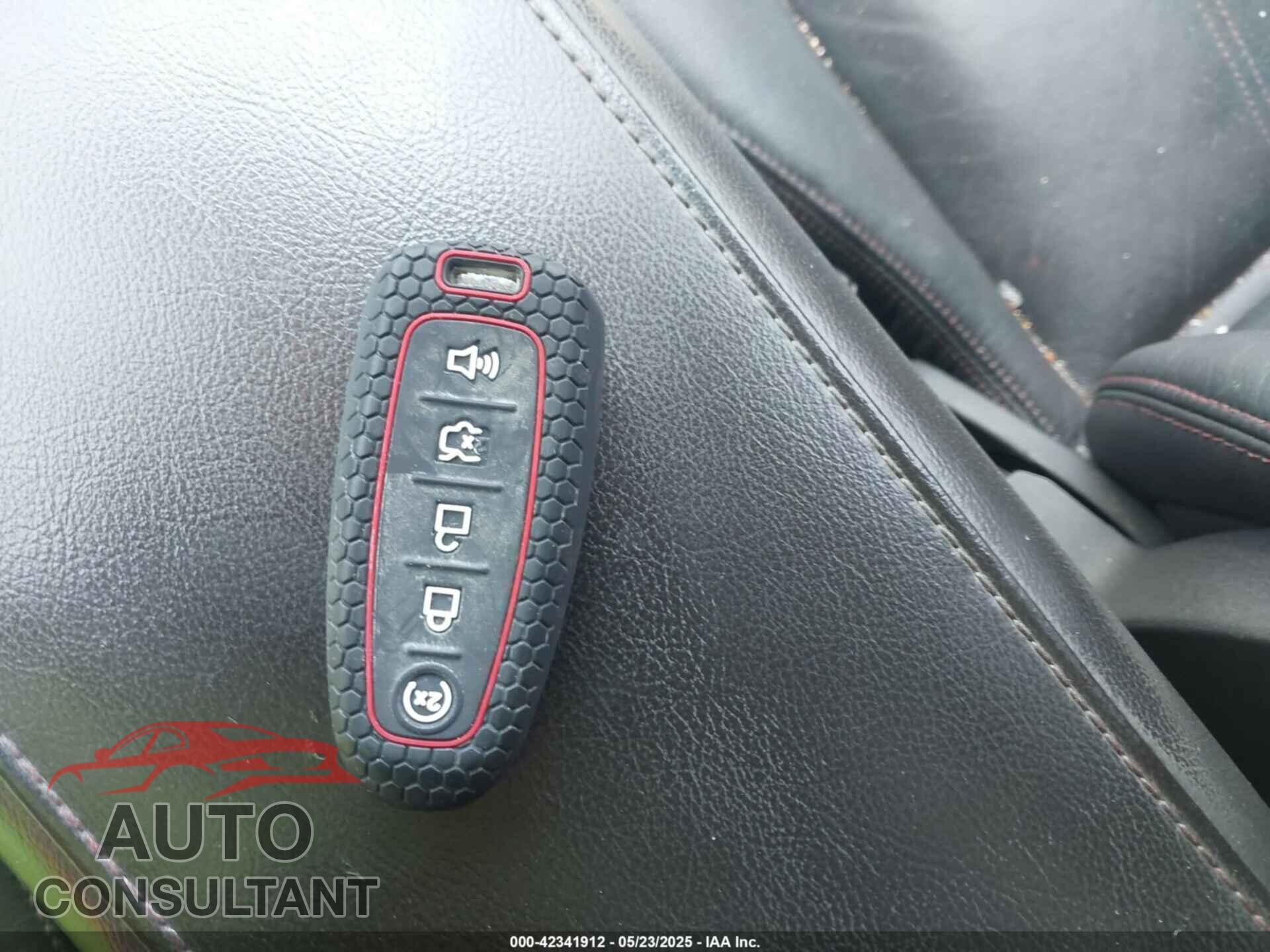 FORD EDGE 2011 - 2FMDK3KC4BBA49851