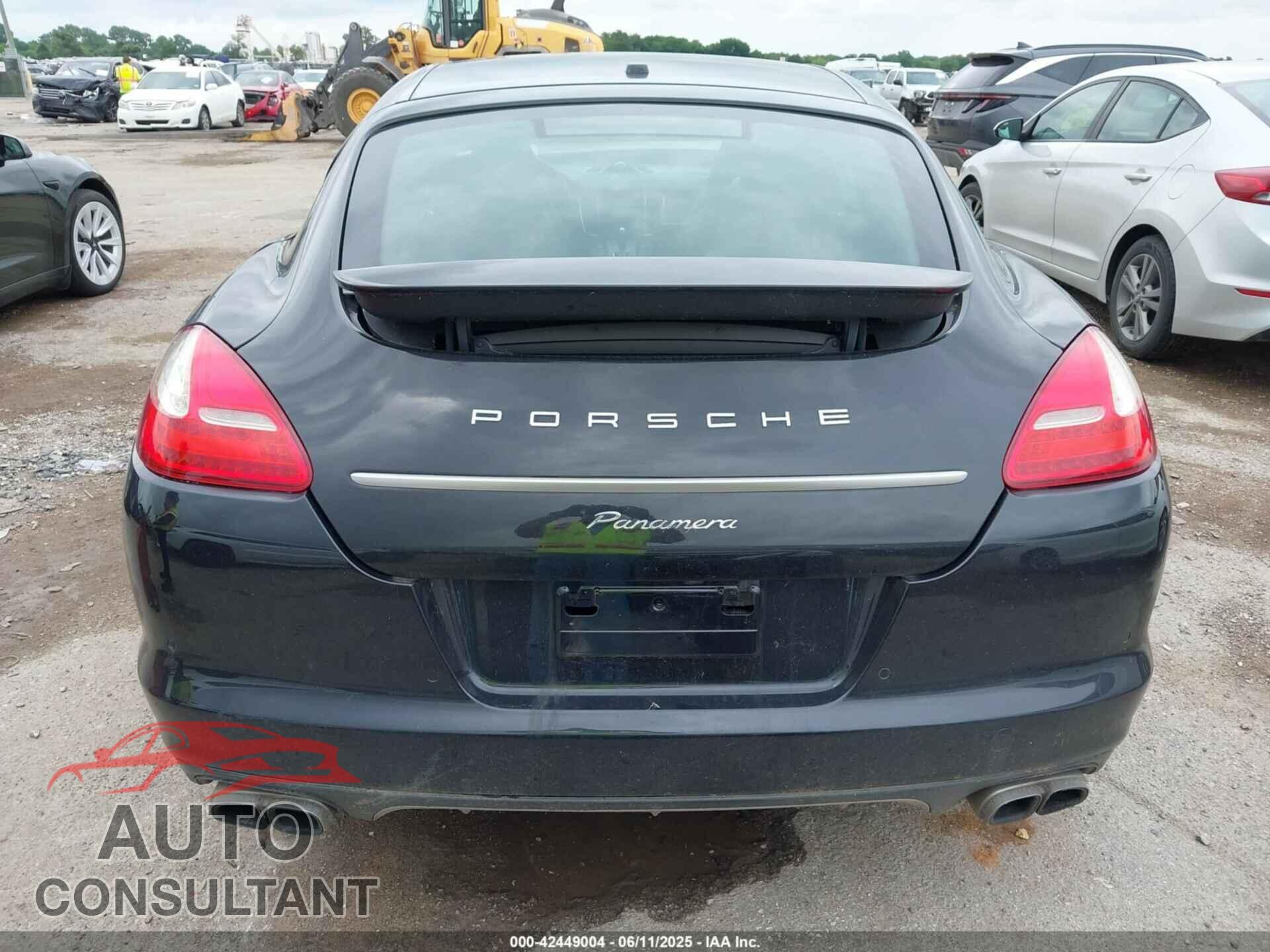 PORSCHE PANAMERA 2013 - WP0AA2A79DL014976