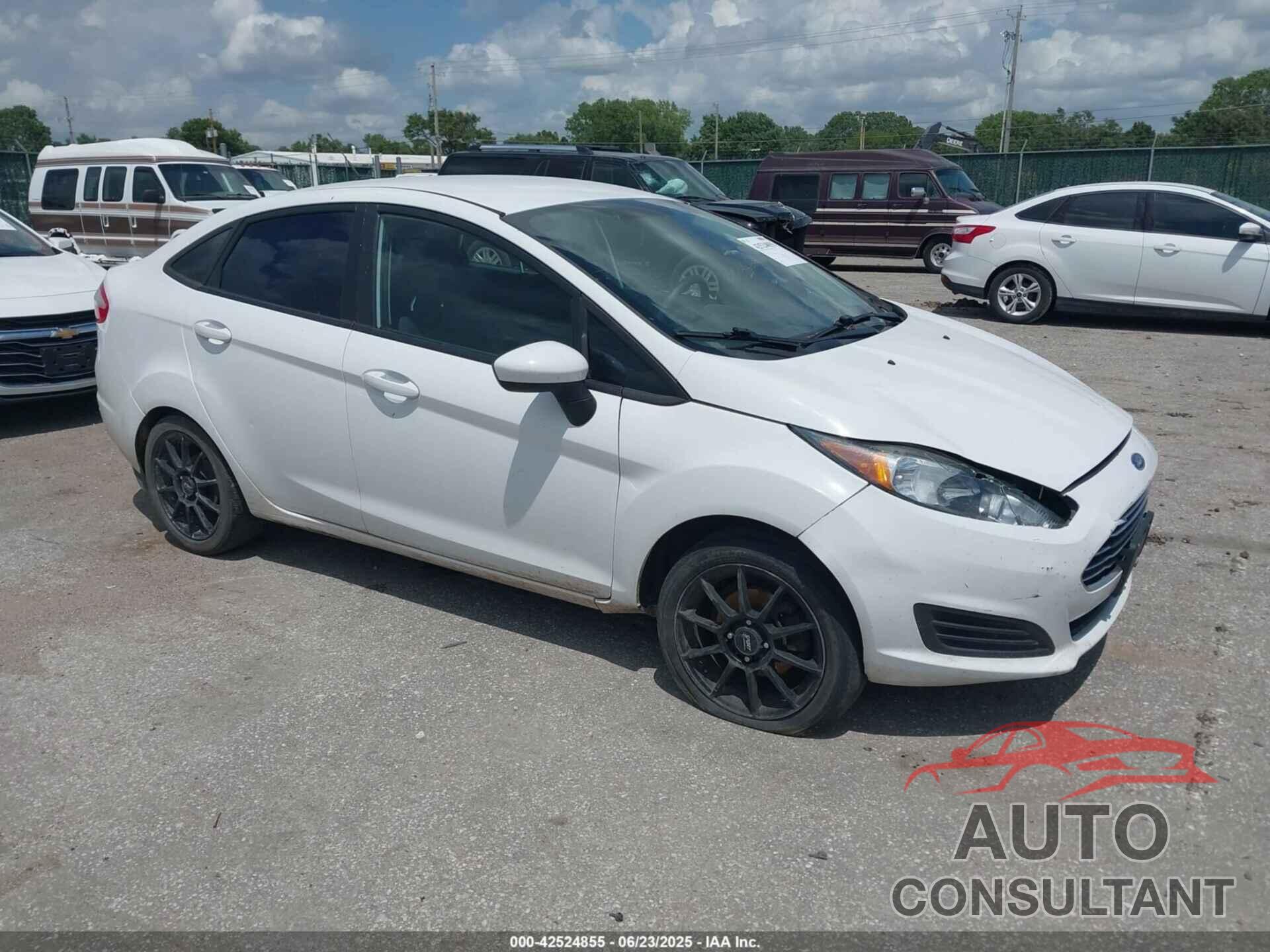 FORD FIESTA 2017 - 3FADP4BJ7HM109516