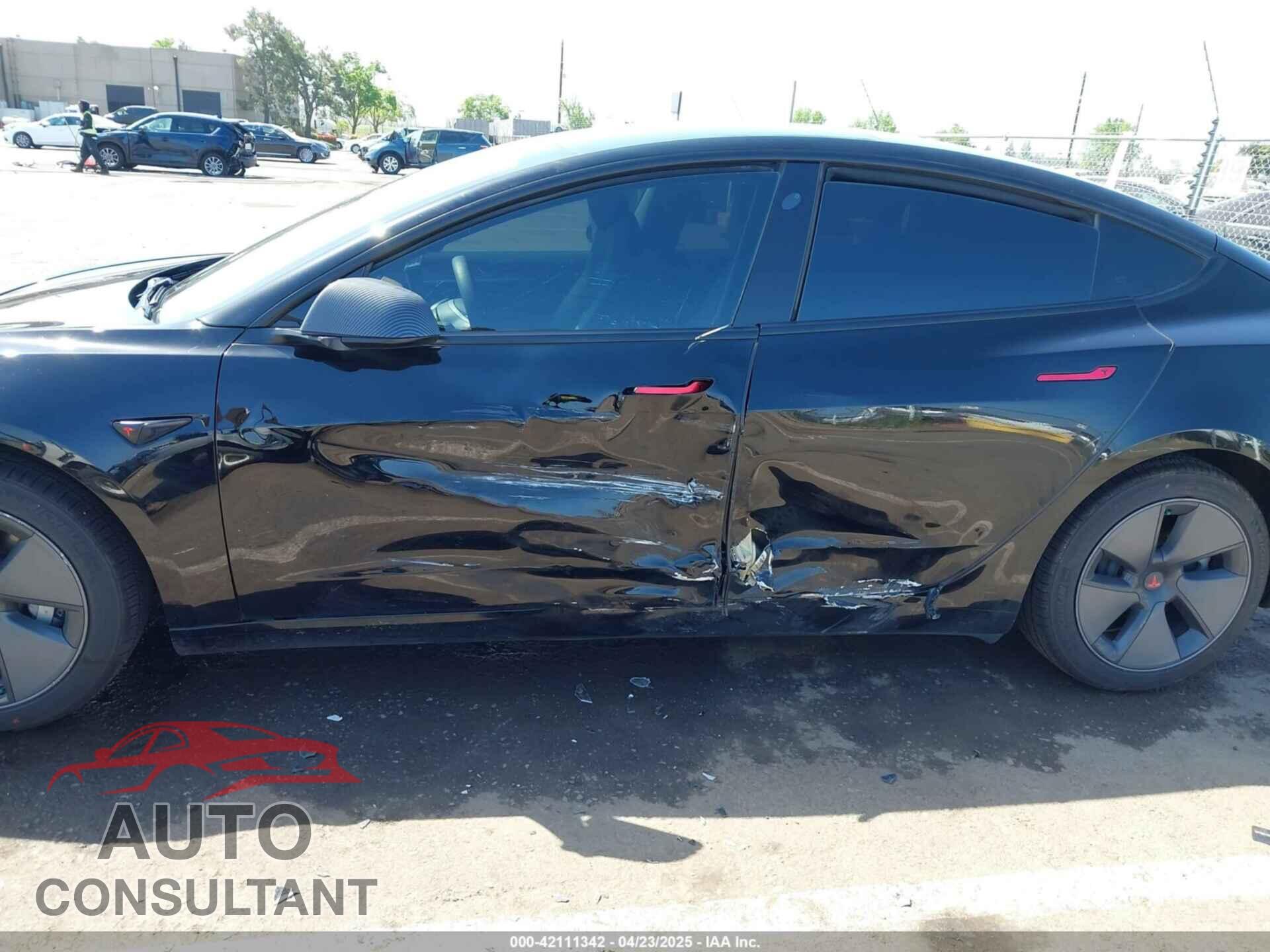 TESLA MODEL 3 2021 - 5YJ3E1EA7MF992425