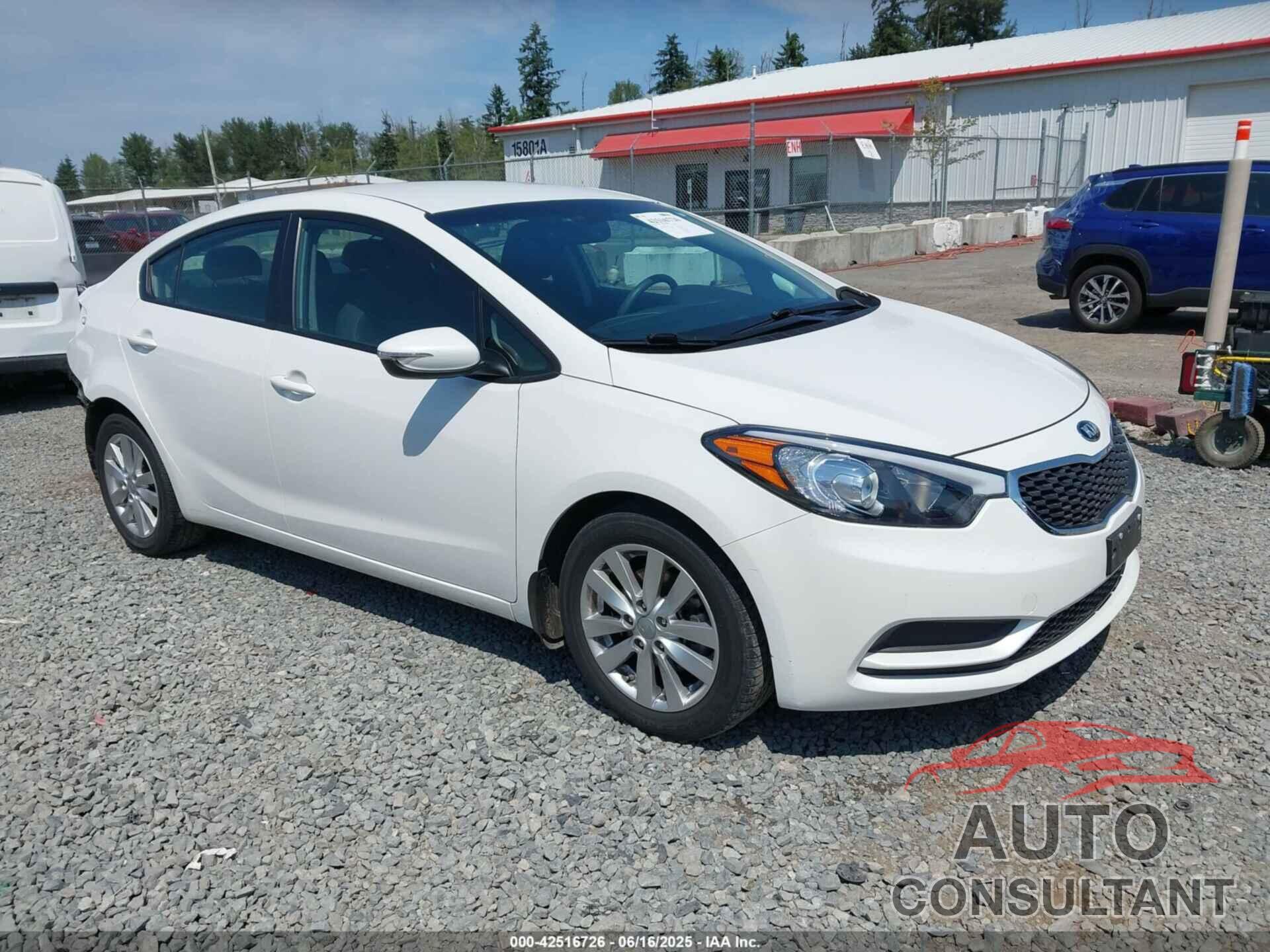 KIA FORTE 2016 - KNAFX4A69G5596543
