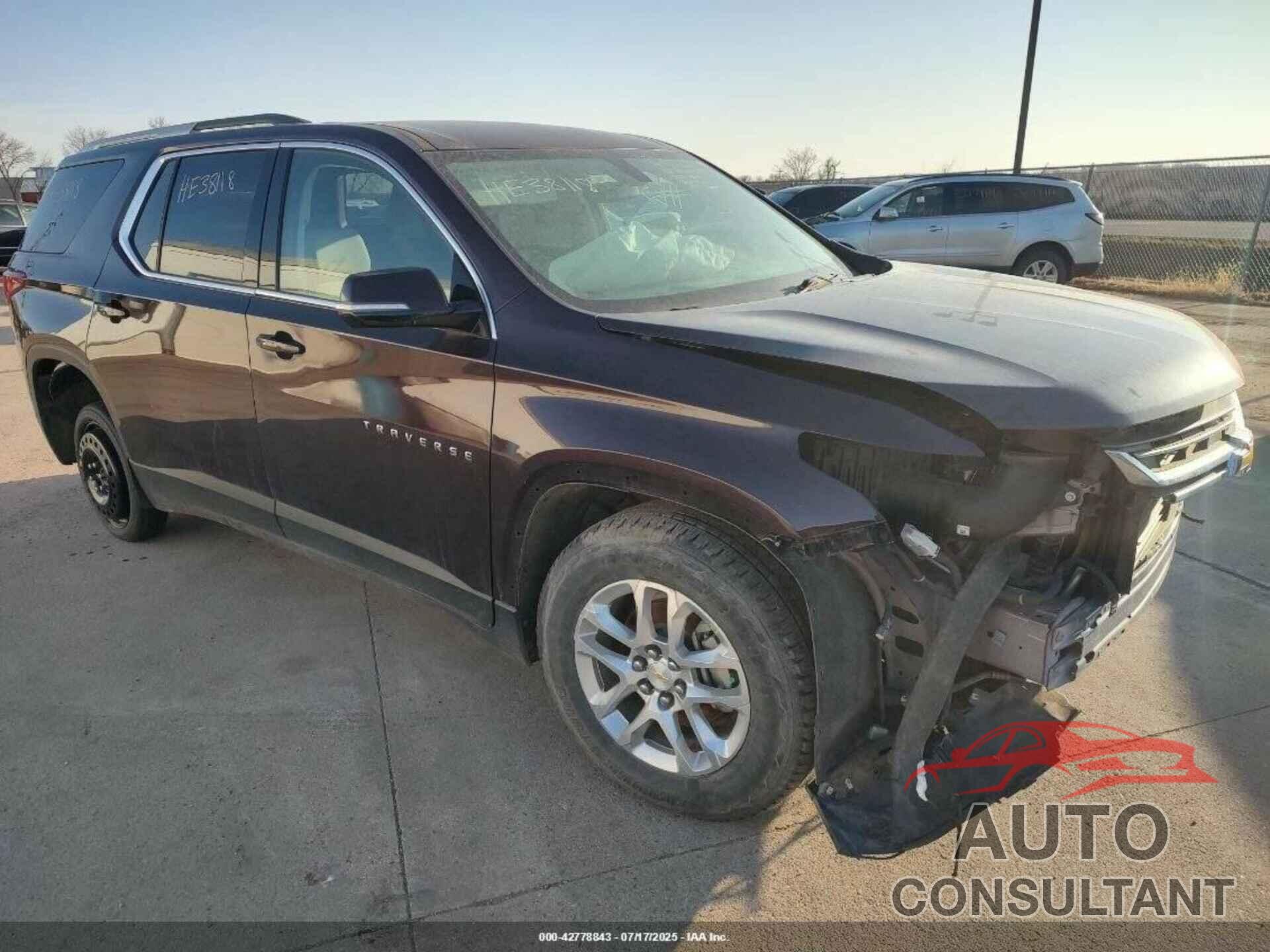 CHEVROLET TRAVERSE 2018 - 1GNEVGKW5JJ152716