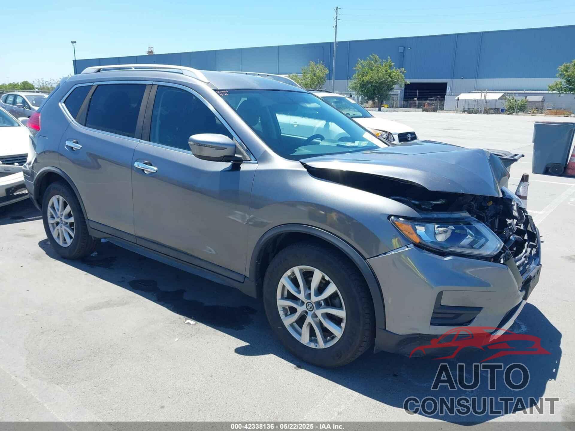 NISSAN ROGUE 2017 - KNMAT2MT5HP613813