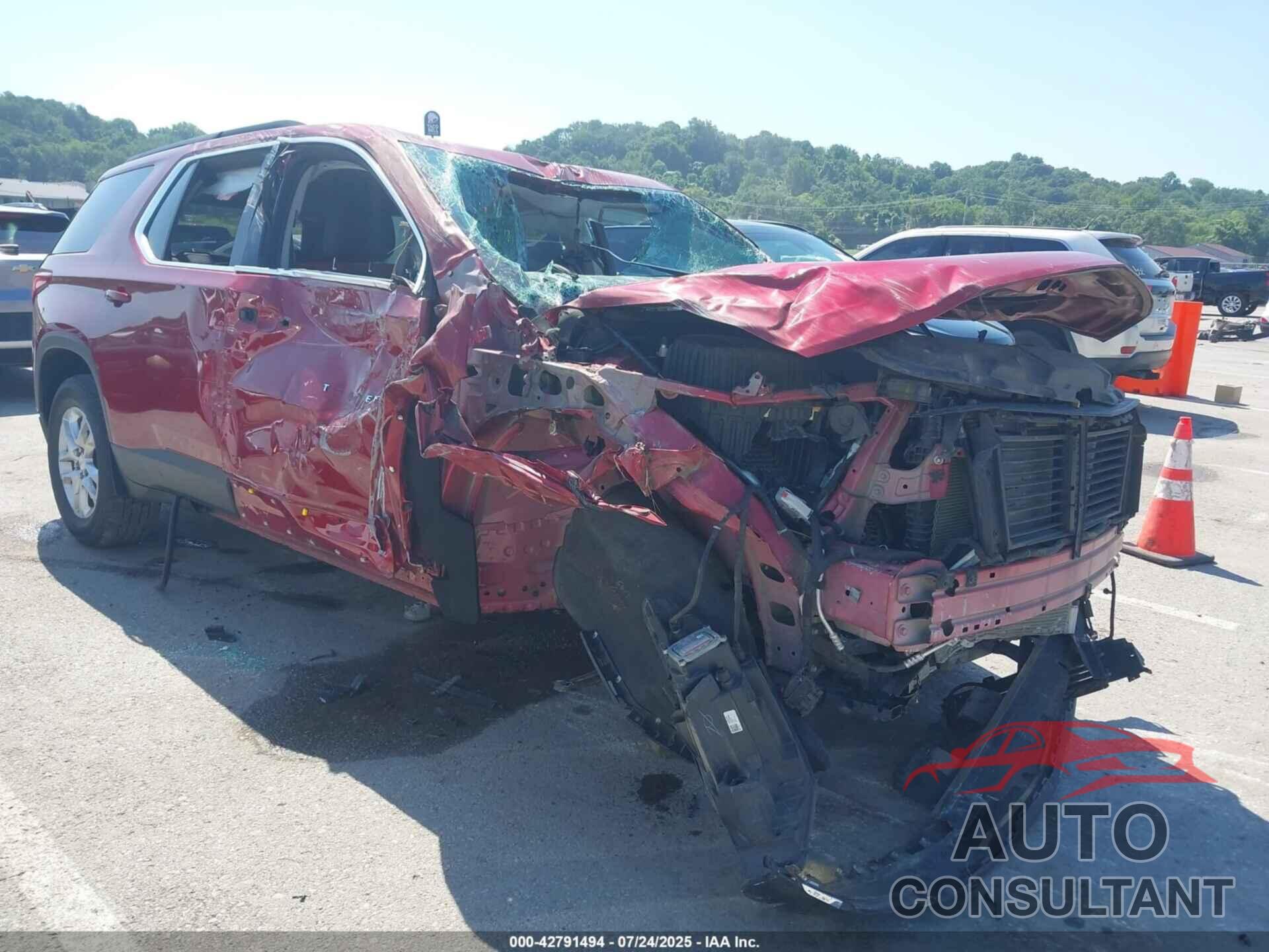 CHEVROLET TRAVERSE 2019 - 1GNERGKW5KJ294330