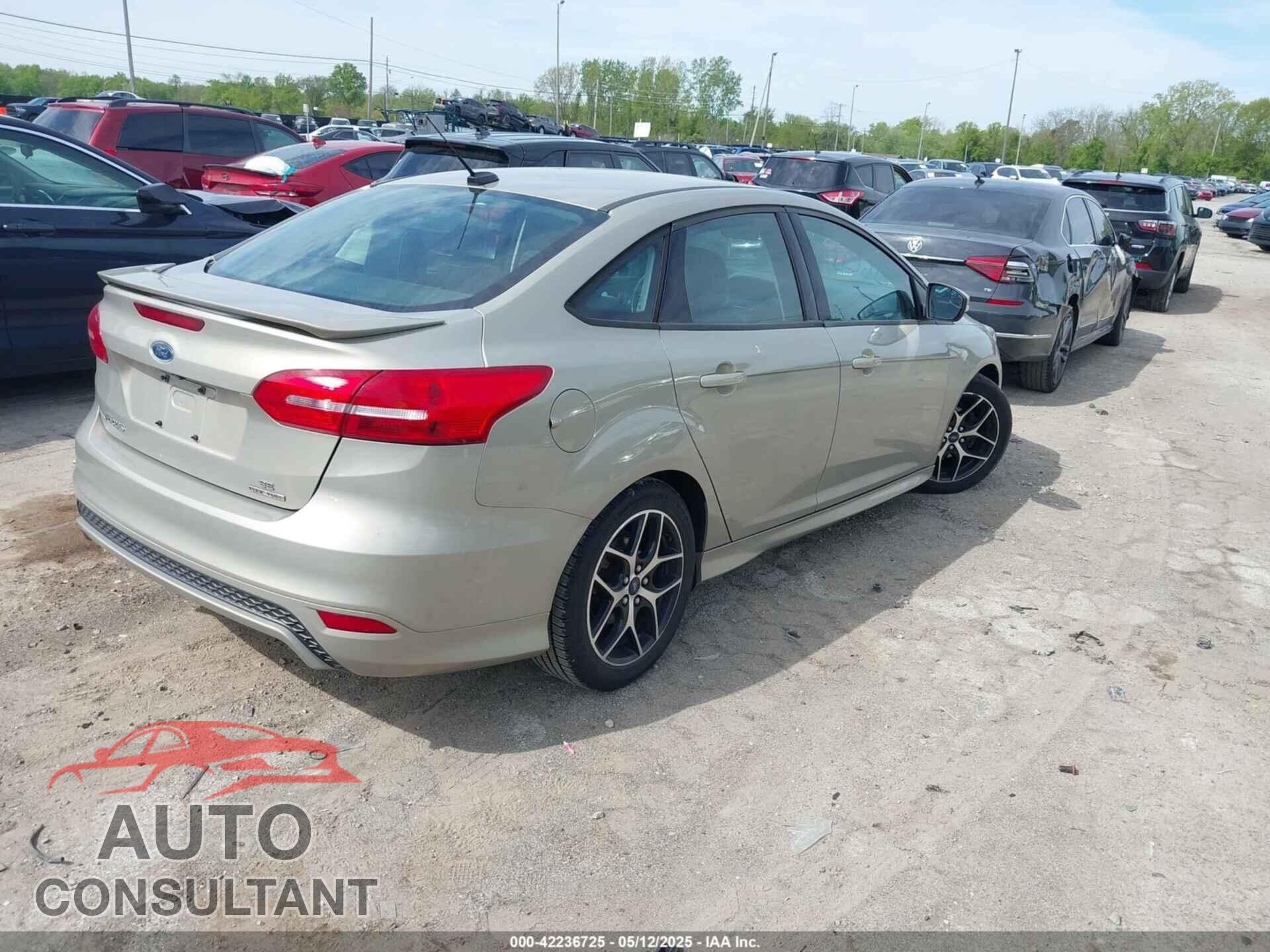 FORD FOCUS 2016 - 1FADP3F20GL212015