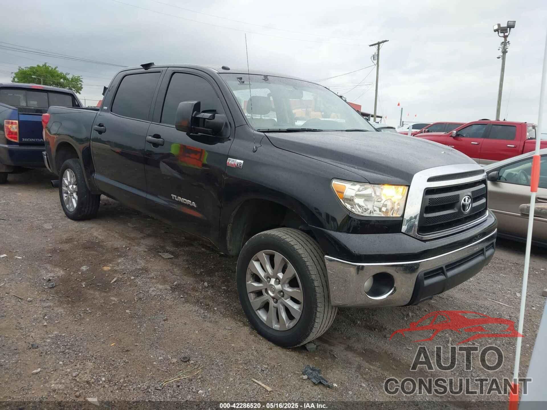 TOYOTA TUNDRA 2010 - 5TFDW5F18AX152579