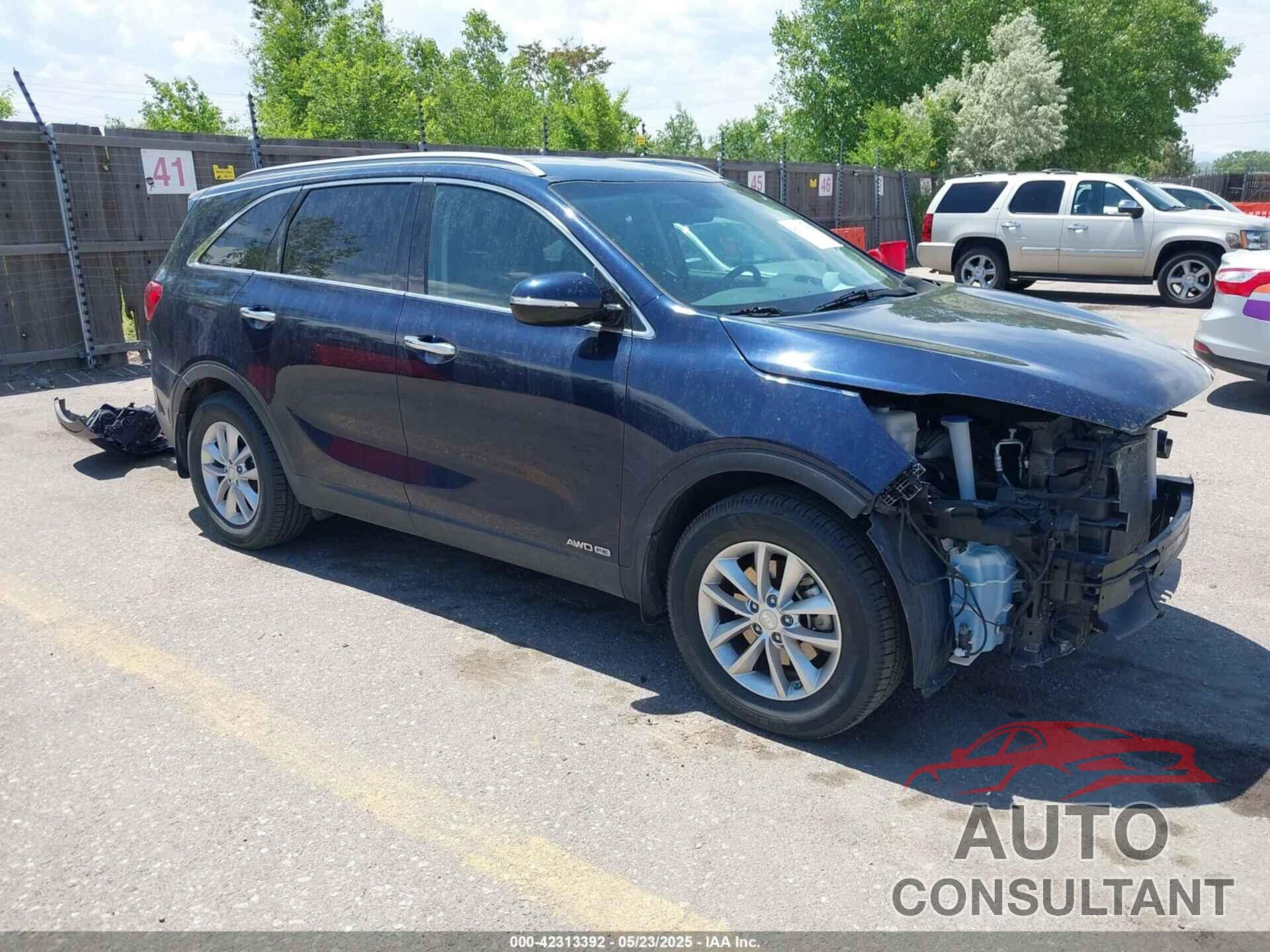 KIA SORENTO 2018 - 5XYPGDA58JG394029