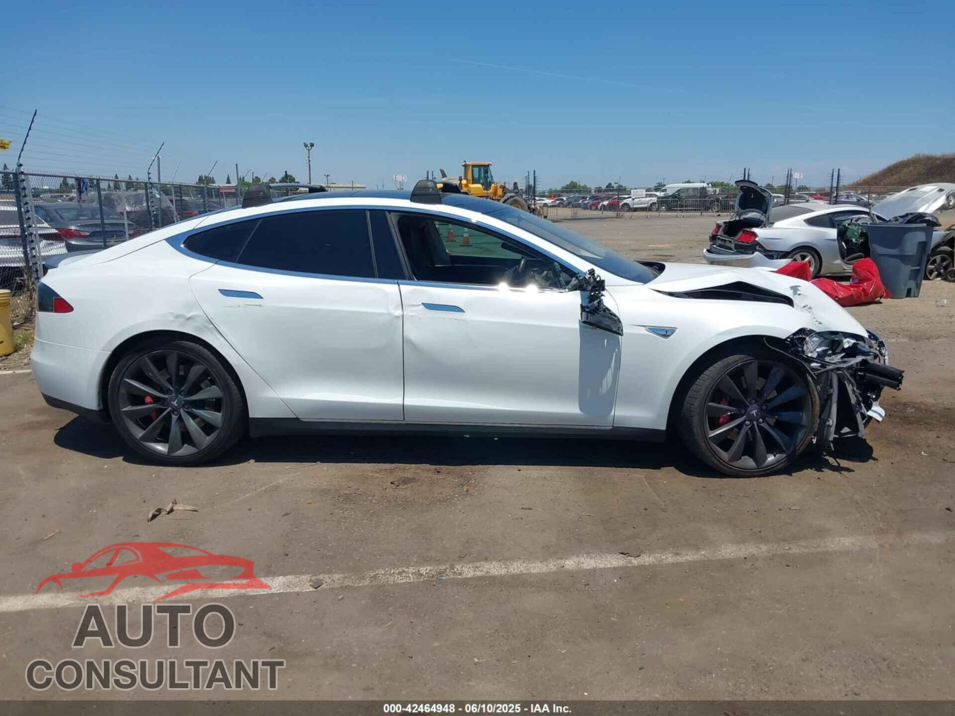 TESLA MODEL S 2013 - 5YJSA1DP6DFP26293