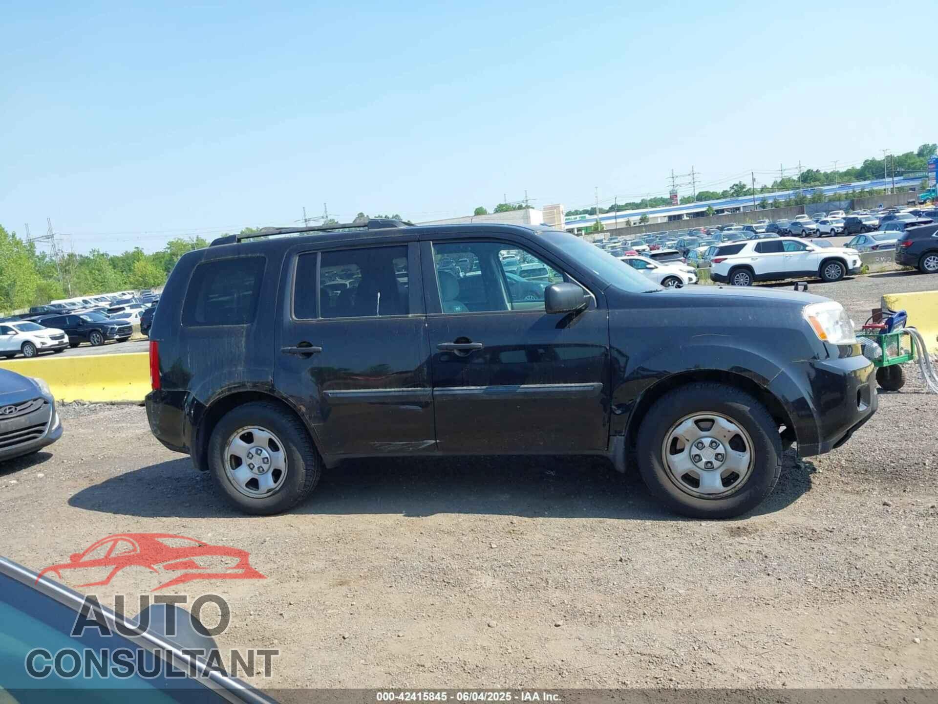 HONDA PILOT 2011 - 5FNYF4H26BB073375