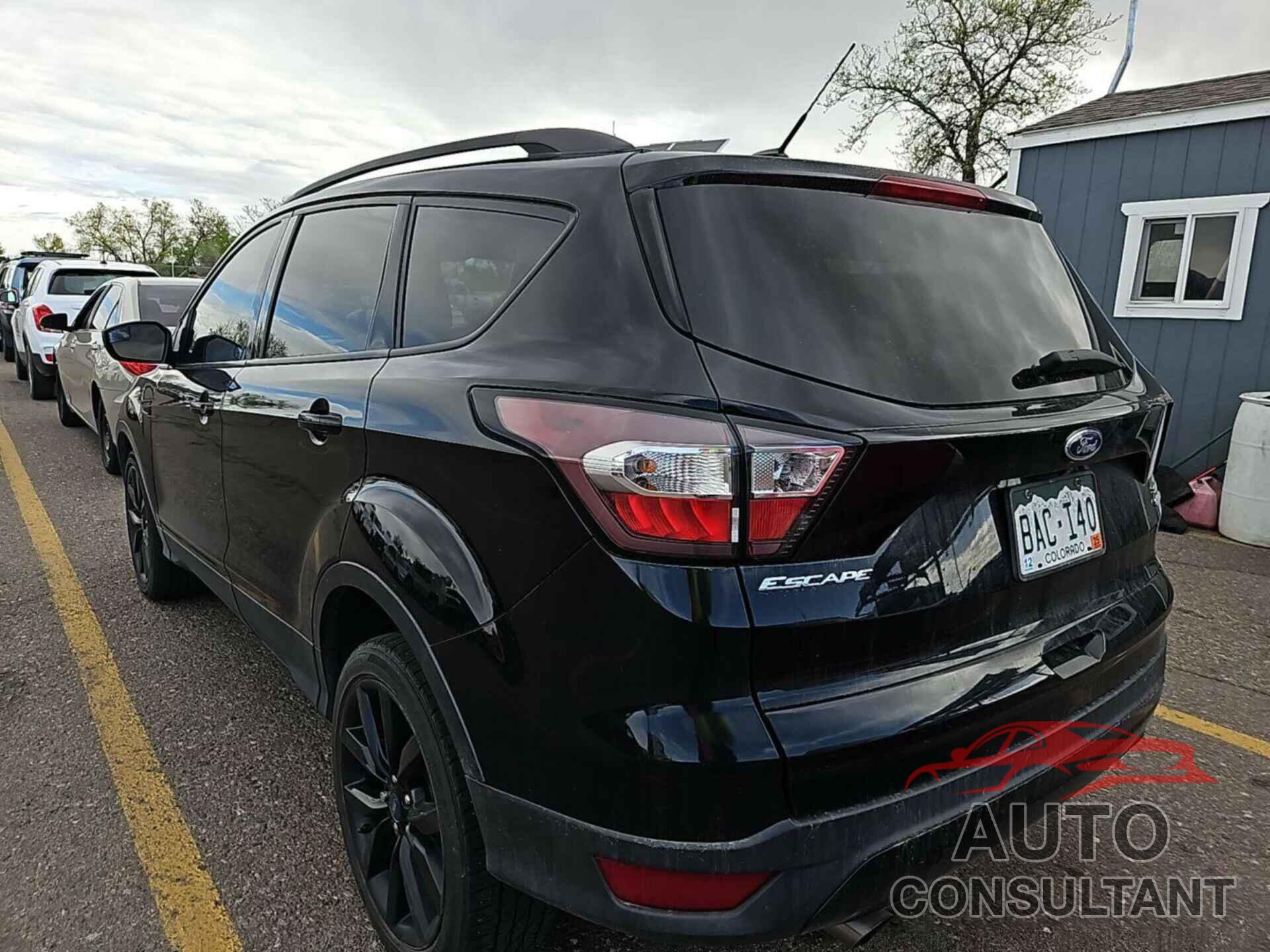 FORD ESCAPE 2018 - 1FMCU9GDXJUA69802