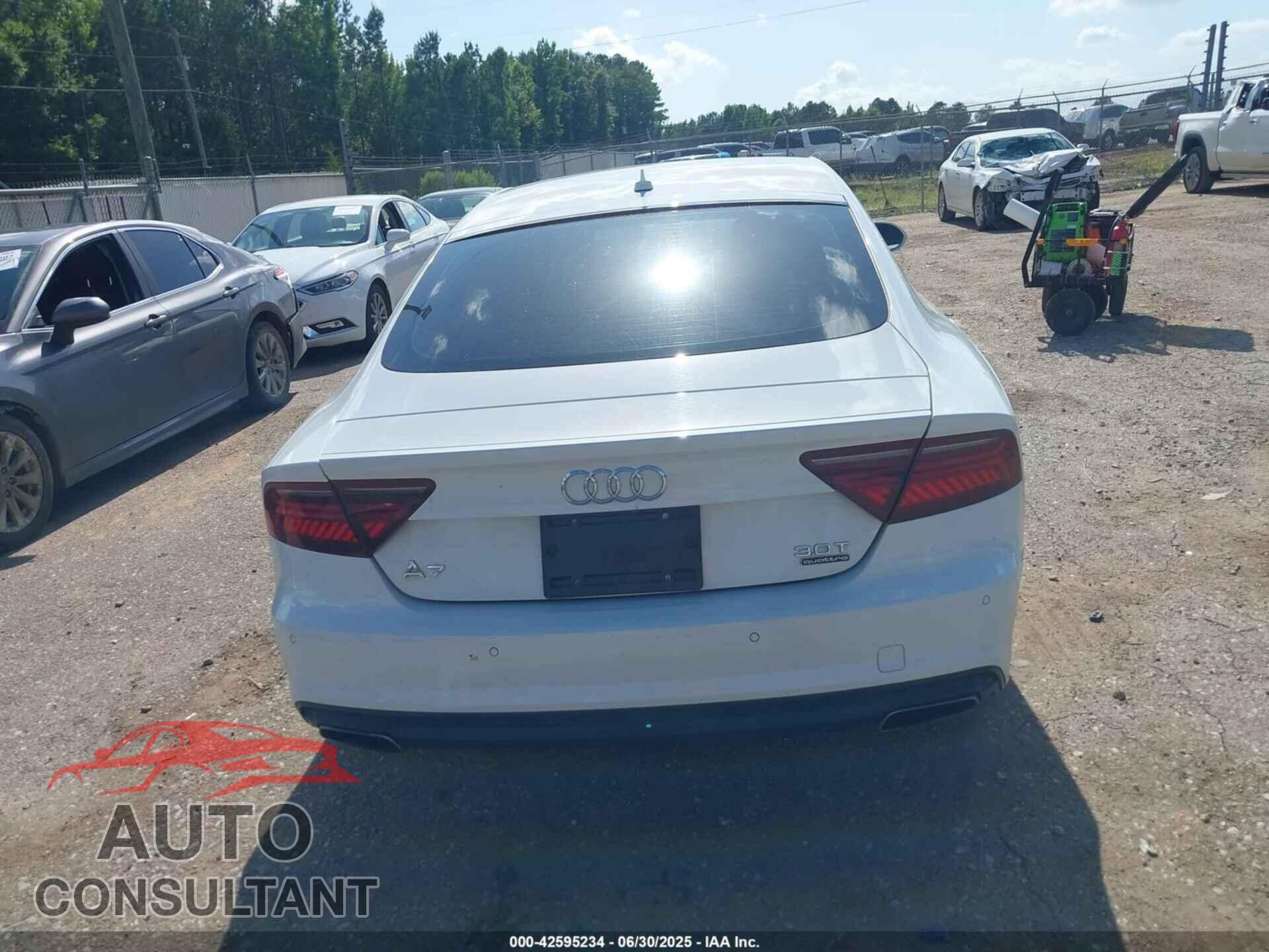 AUDI A7 2016 - WAUWGAFC2GN021696