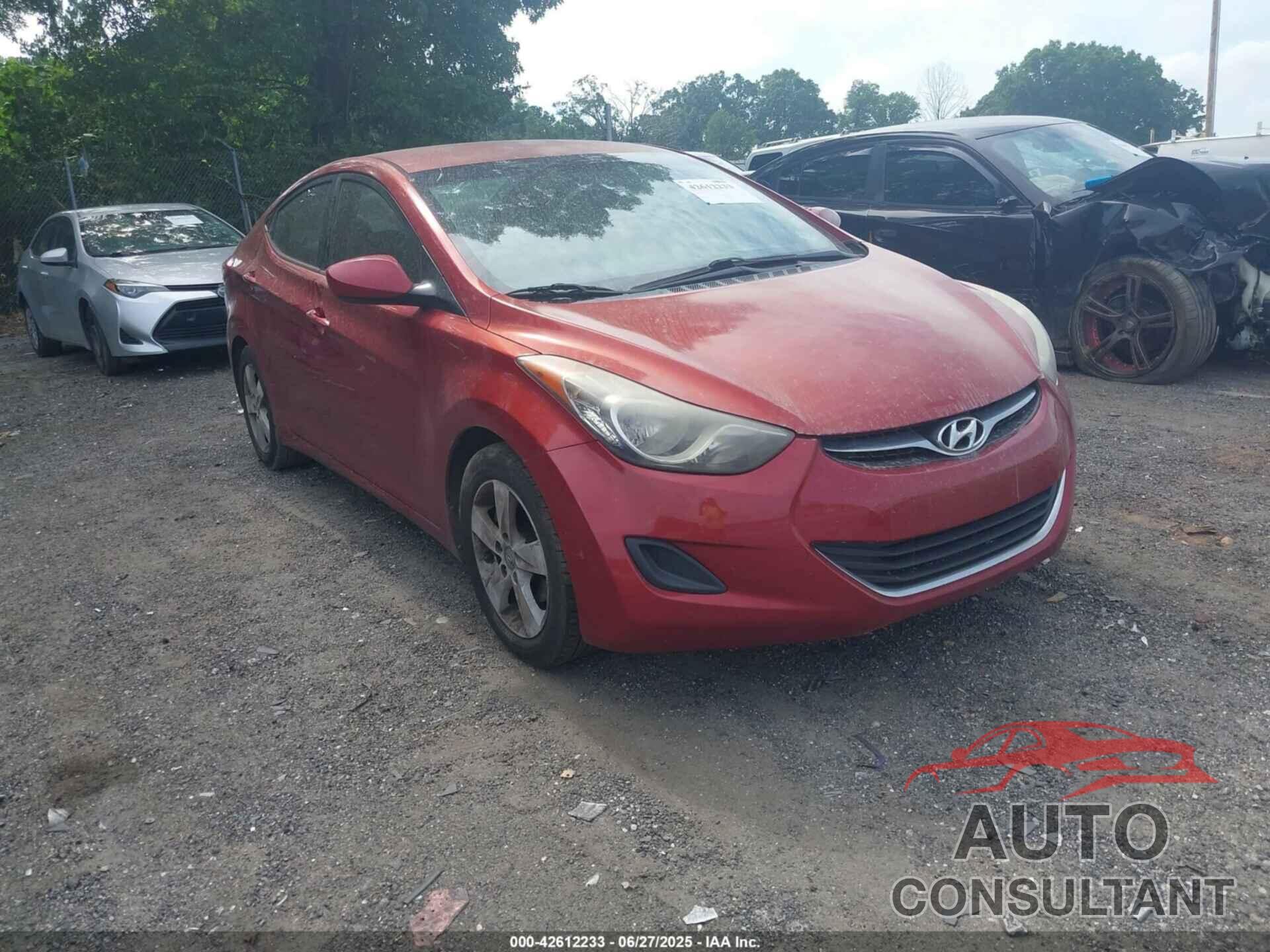 HYUNDAI ELANTRA 2011 - KMHDH4AE5BU152598