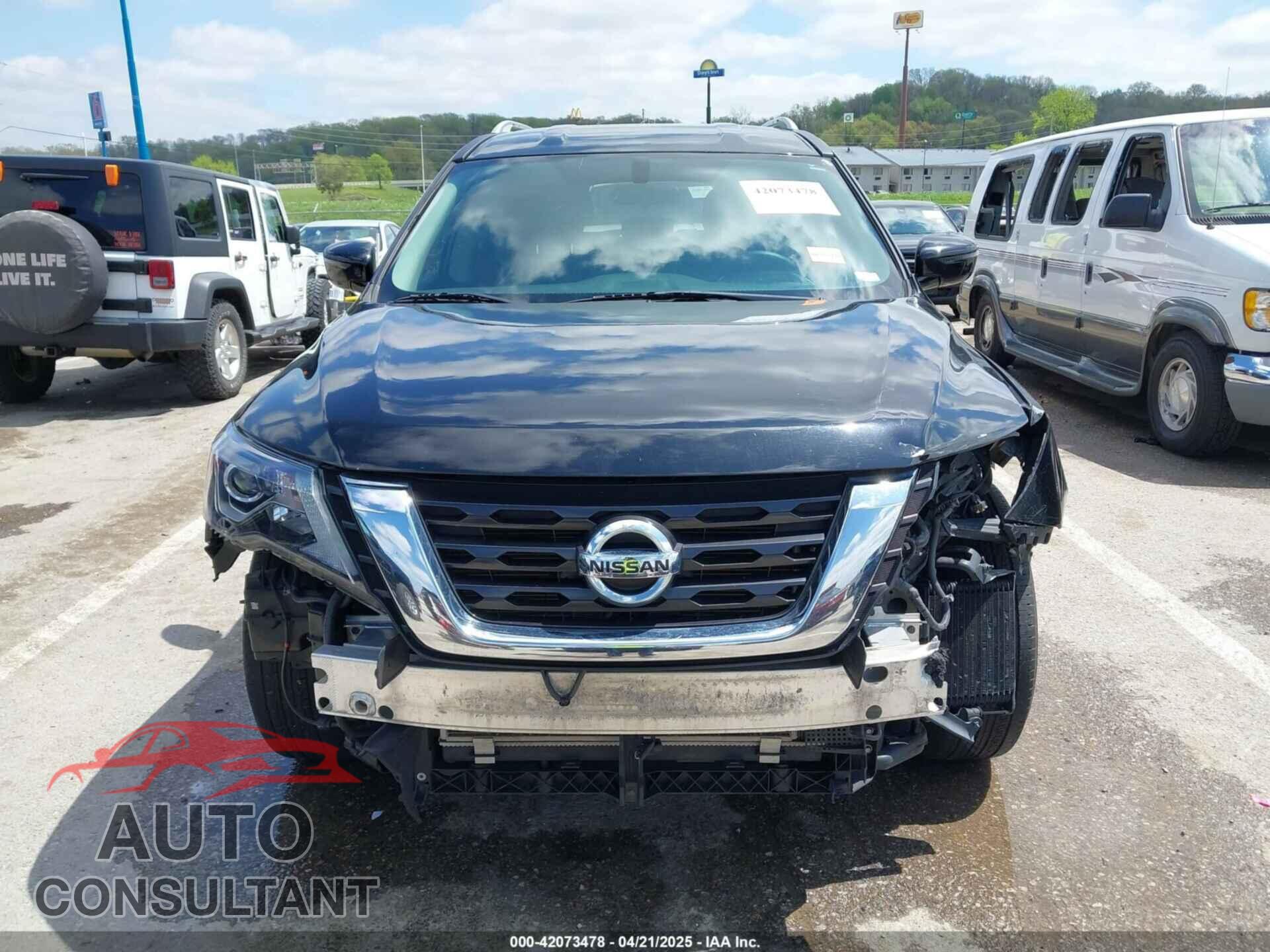 NISSAN PATHFINDER 2017 - 5N1DR2MN9HC637726