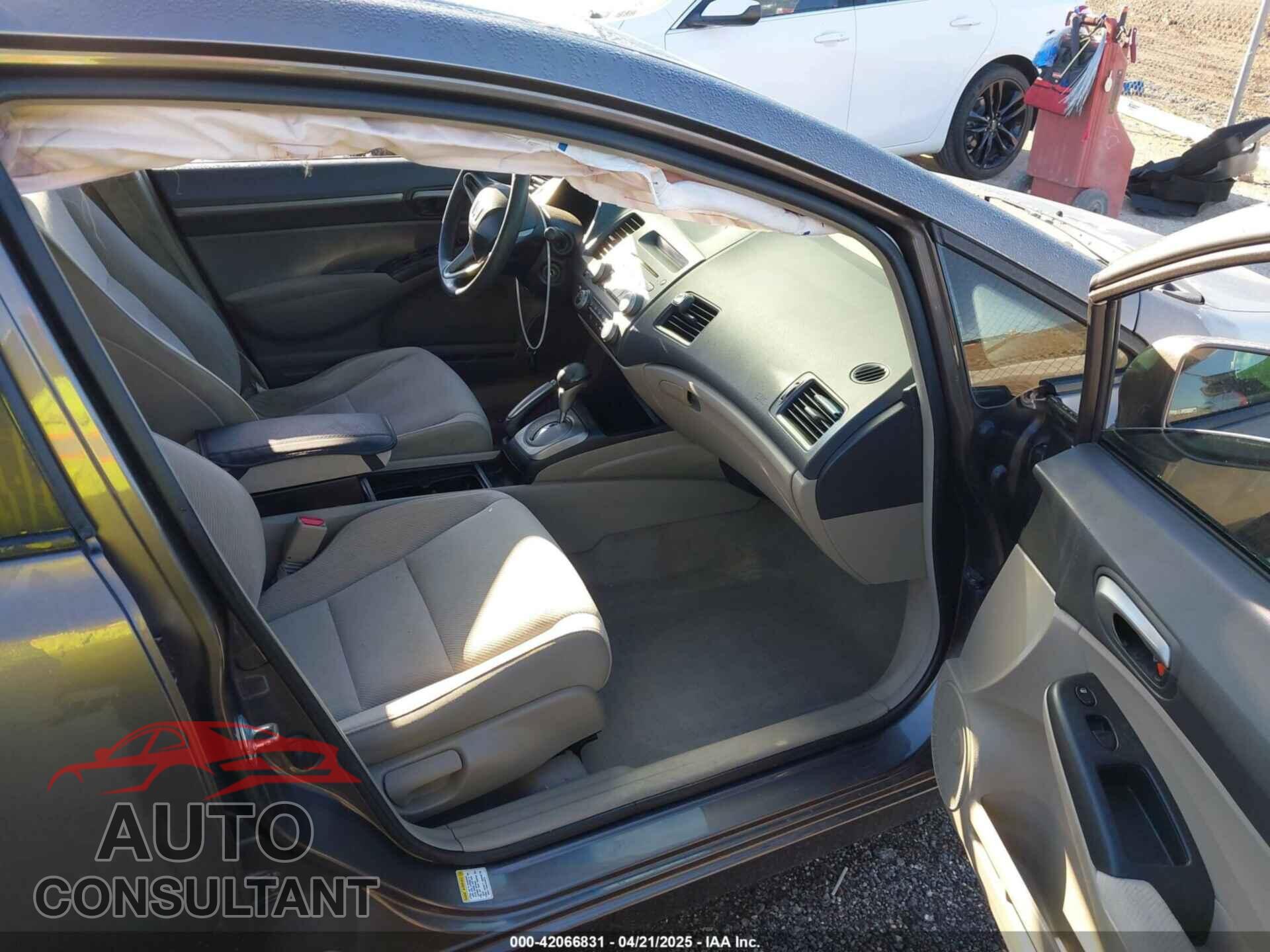 HONDA CIVIC 2011 - 19XFA1F53BE046108