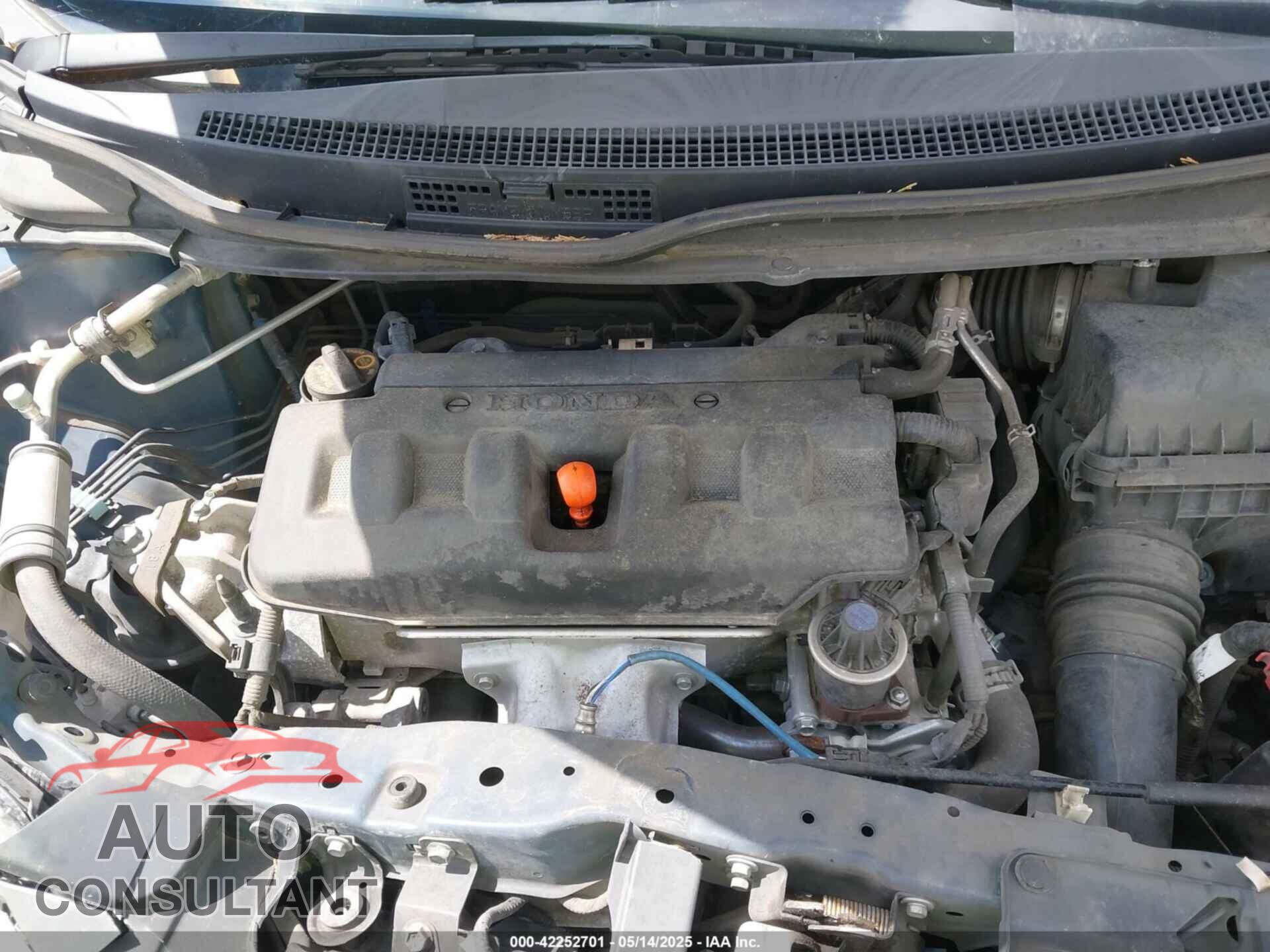HONDA CIVIC 2012 - 2HGFB2F55CH564439