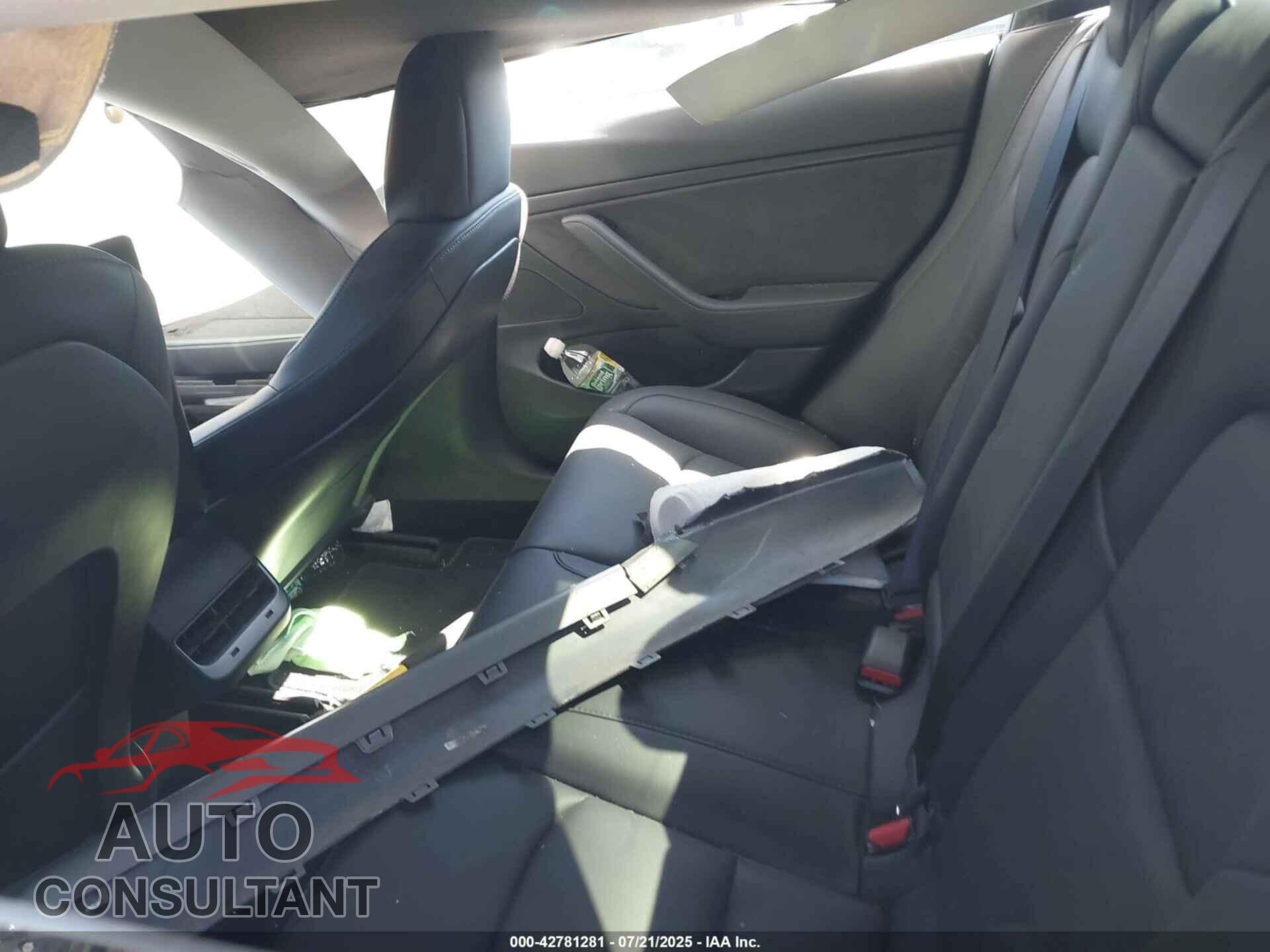 TESLA MODEL 3 2018 - 5YJ3E1EB8JF104558