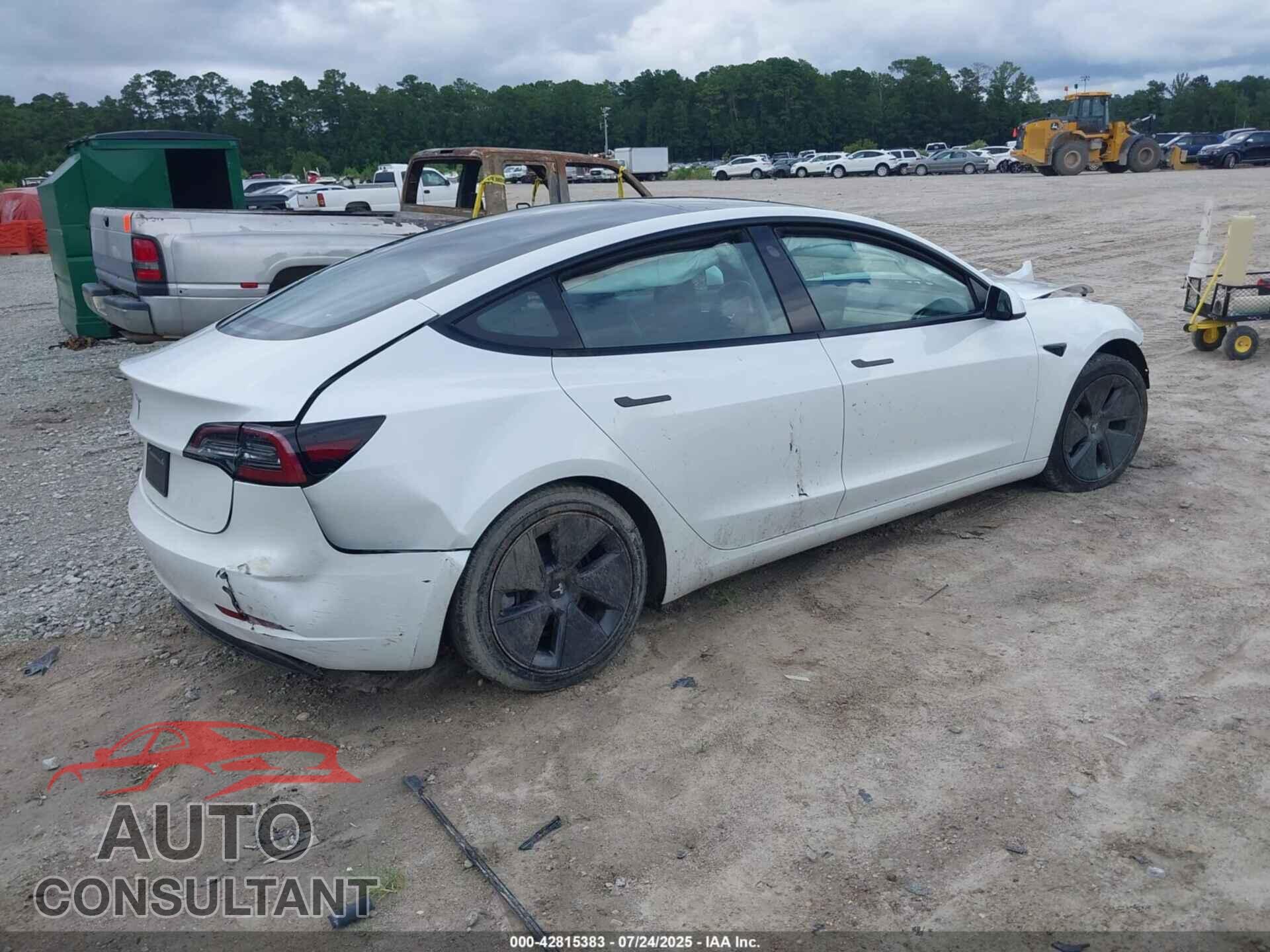 TESLA MODEL 3 2023 - 5YJ3E1EA0PF448661