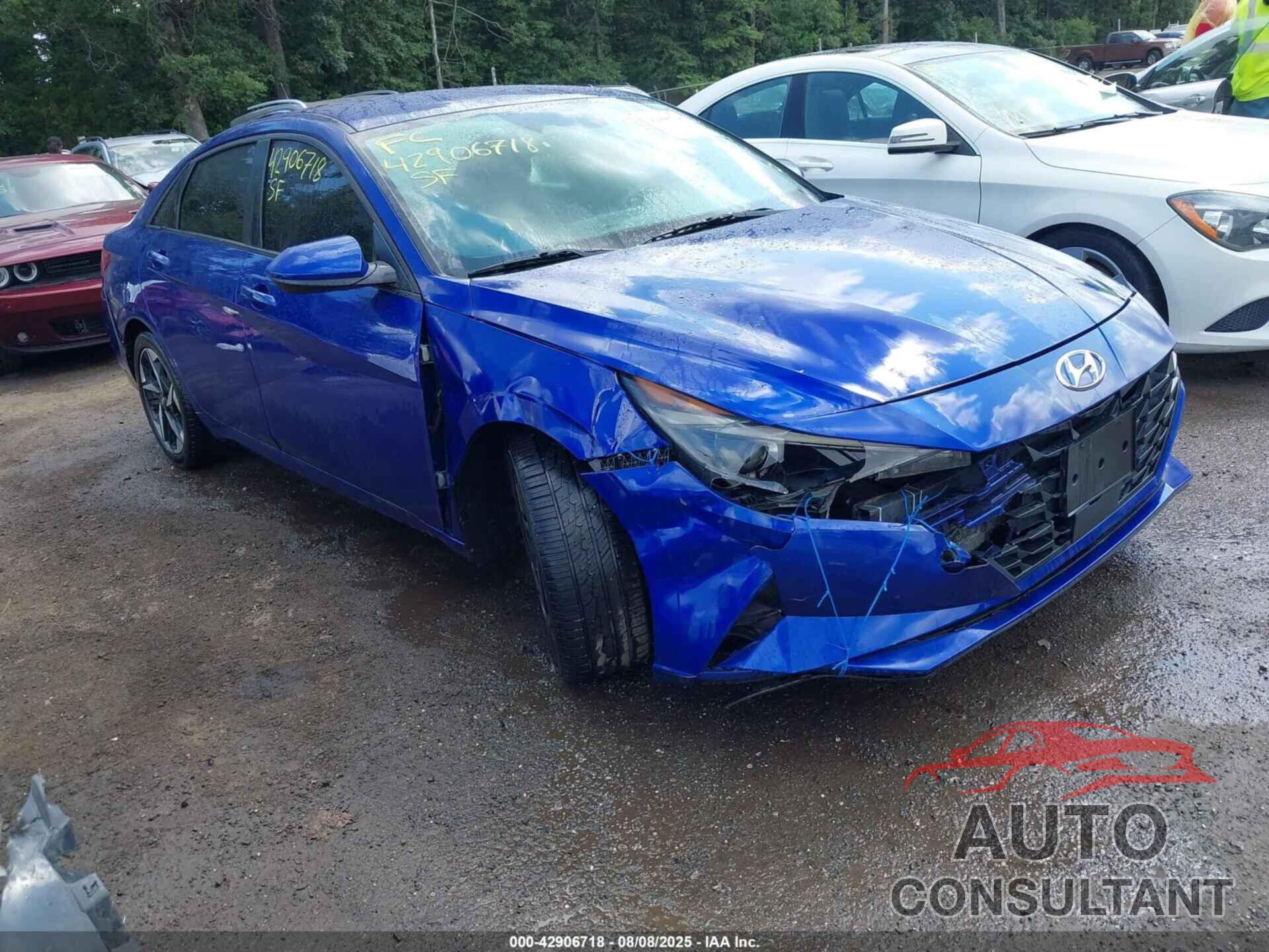 HYUNDAI ELANTRA 2023 - KMHLS4AG5PU444306