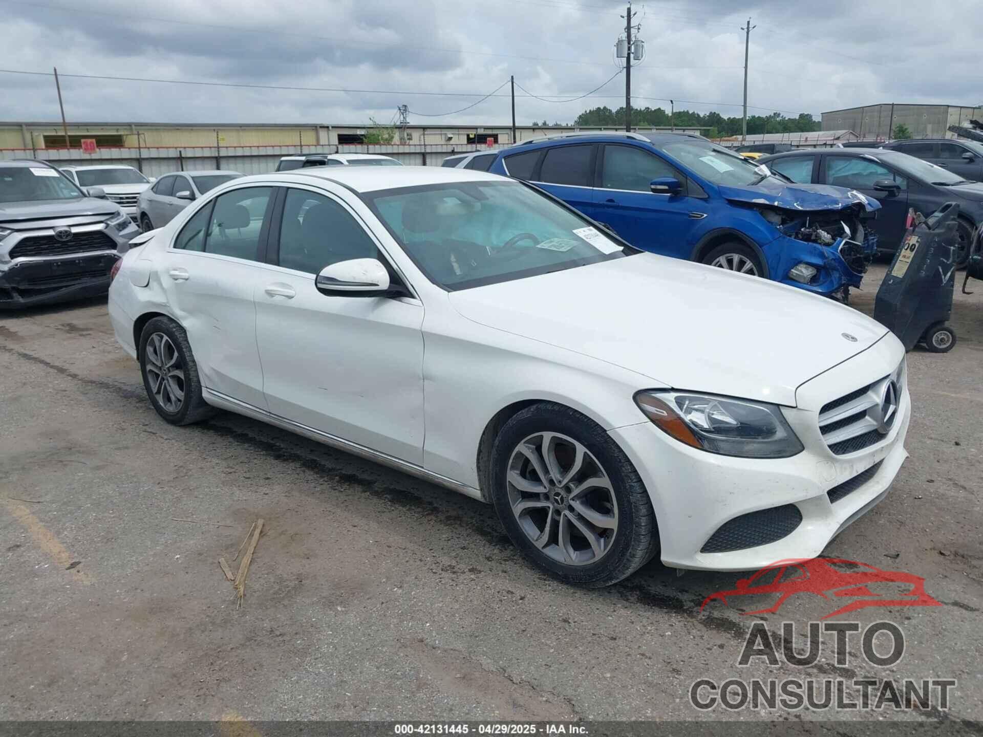 MERCEDES-BENZ C 300 2017 - 55SWF4JB7HU232686