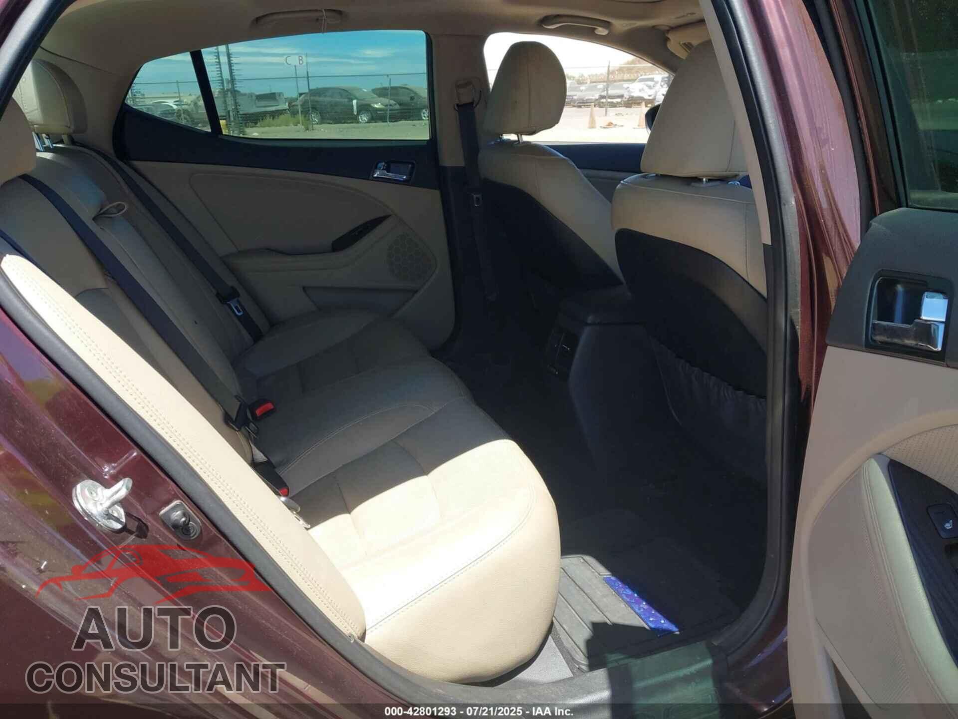 KIA OPTIMA 2012 - 5XXGN4A78CG083473