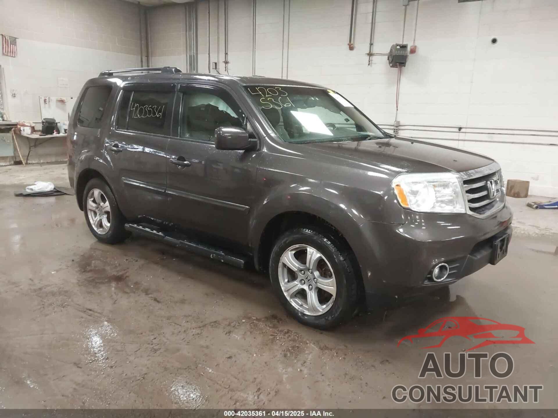 HONDA PILOT 2012 - 5FNYF4H51CB047259