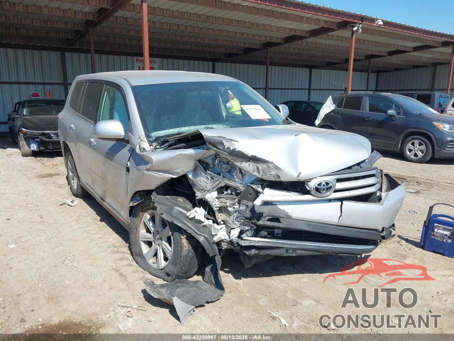 TOYOTA HIGHLANDER 2013 - 5TDBK3EH5DS254924
