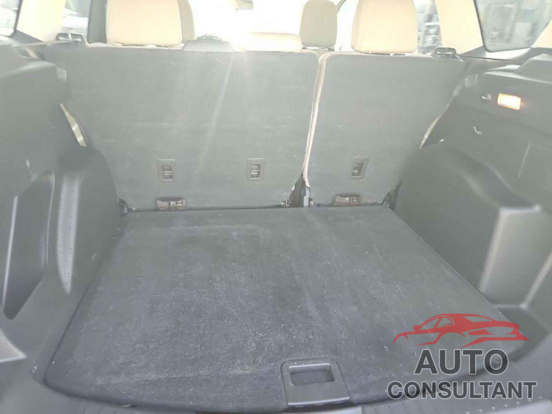 FORD ESCAPE 2019 - 1FMCU9HD9KUA65577