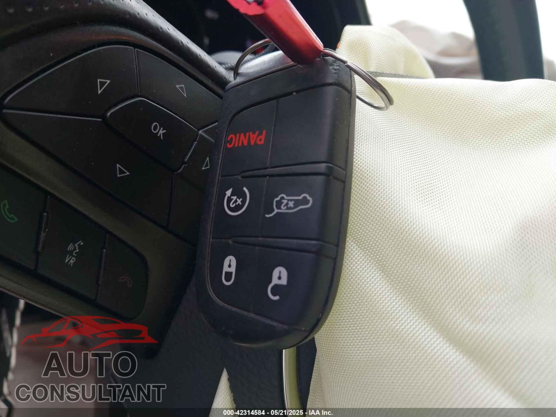 DODGE DURANGO 2021 - 1C4RDJDG9MC757654