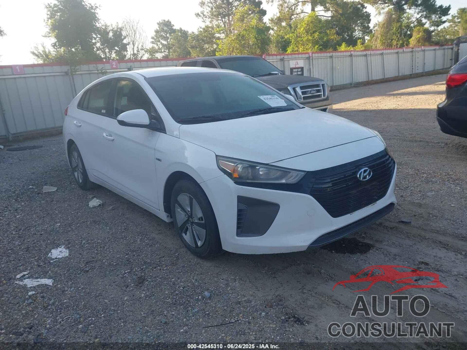 HYUNDAI IONIQ HYBRID 2018 - KMHC65LC3JU100419