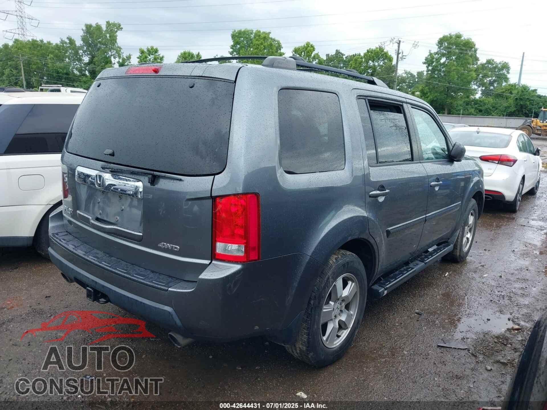 HONDA PILOT 2010 - 5FNYF4H65AB006820