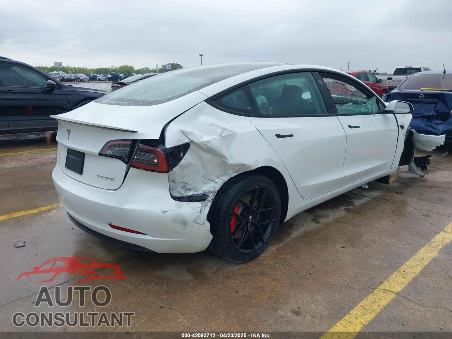 TESLA MODEL 3 2023 - 5YJ3E1EC8PF487550