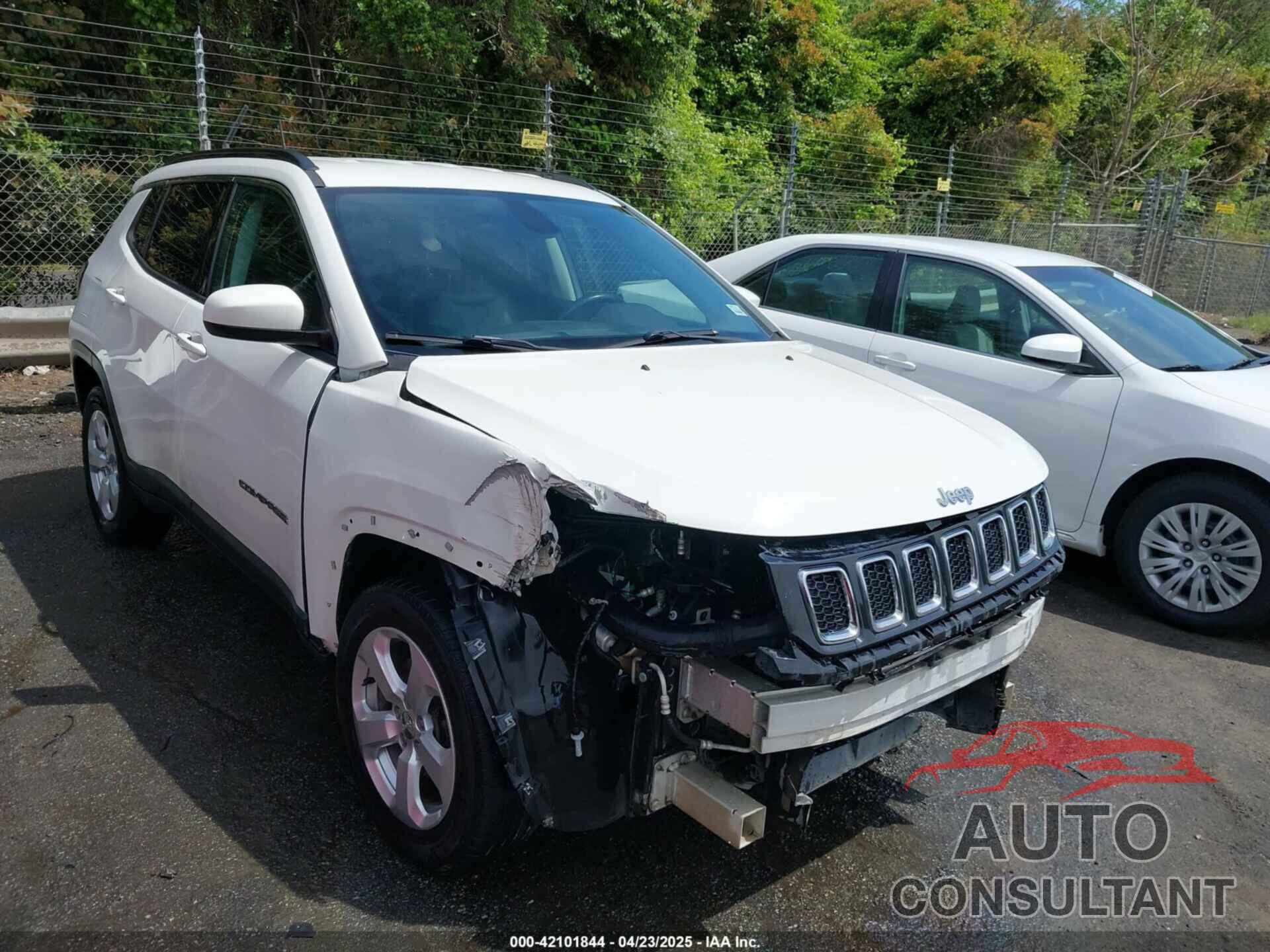 JEEP COMPASS 2018 - 3C4NJDBB1JT282923