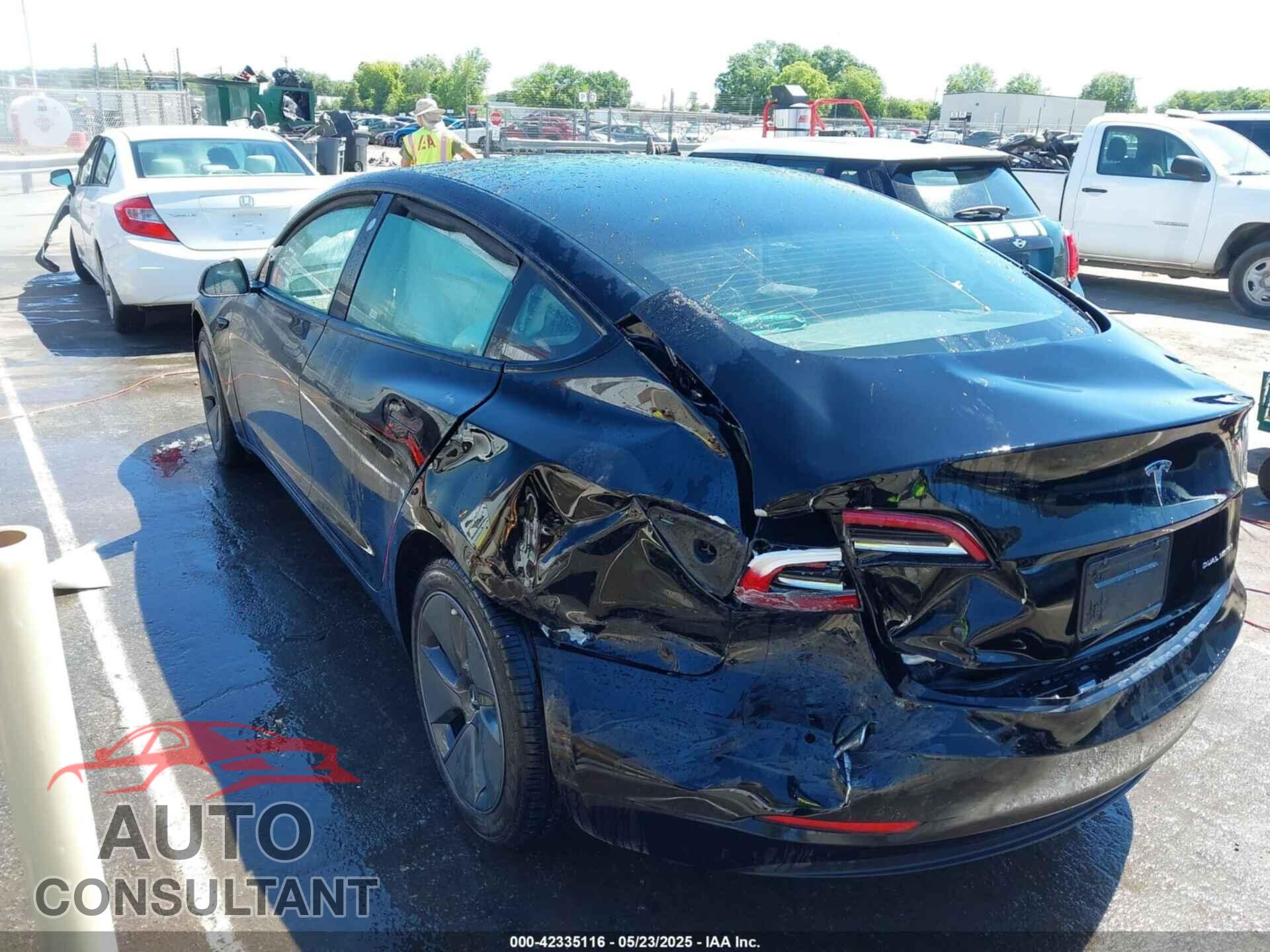 TESLA MODEL 3 2022 - 5YJ3E1EB9NF192719