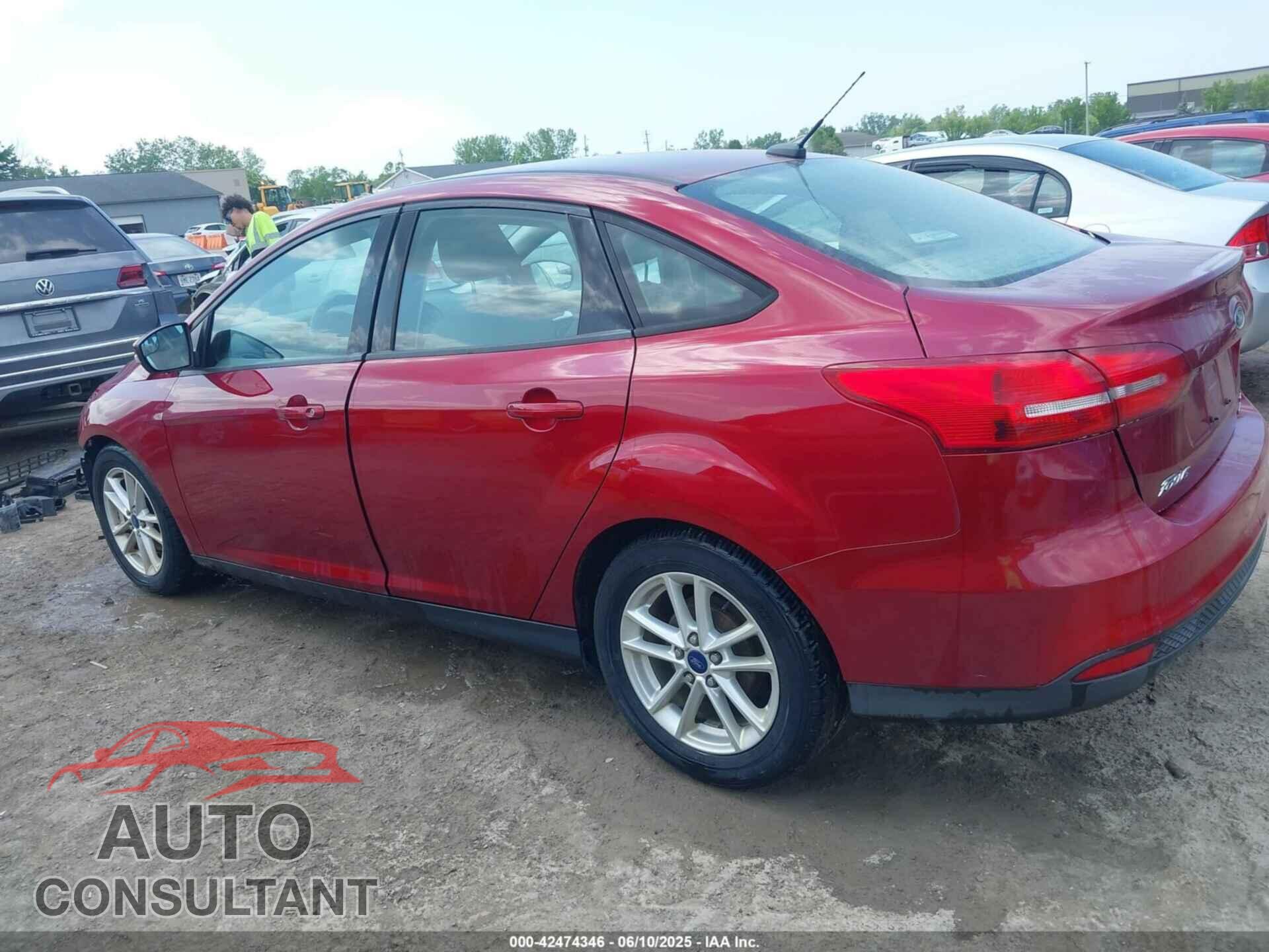 FORD FOCUS 2016 - 1FADP3F28GL358243