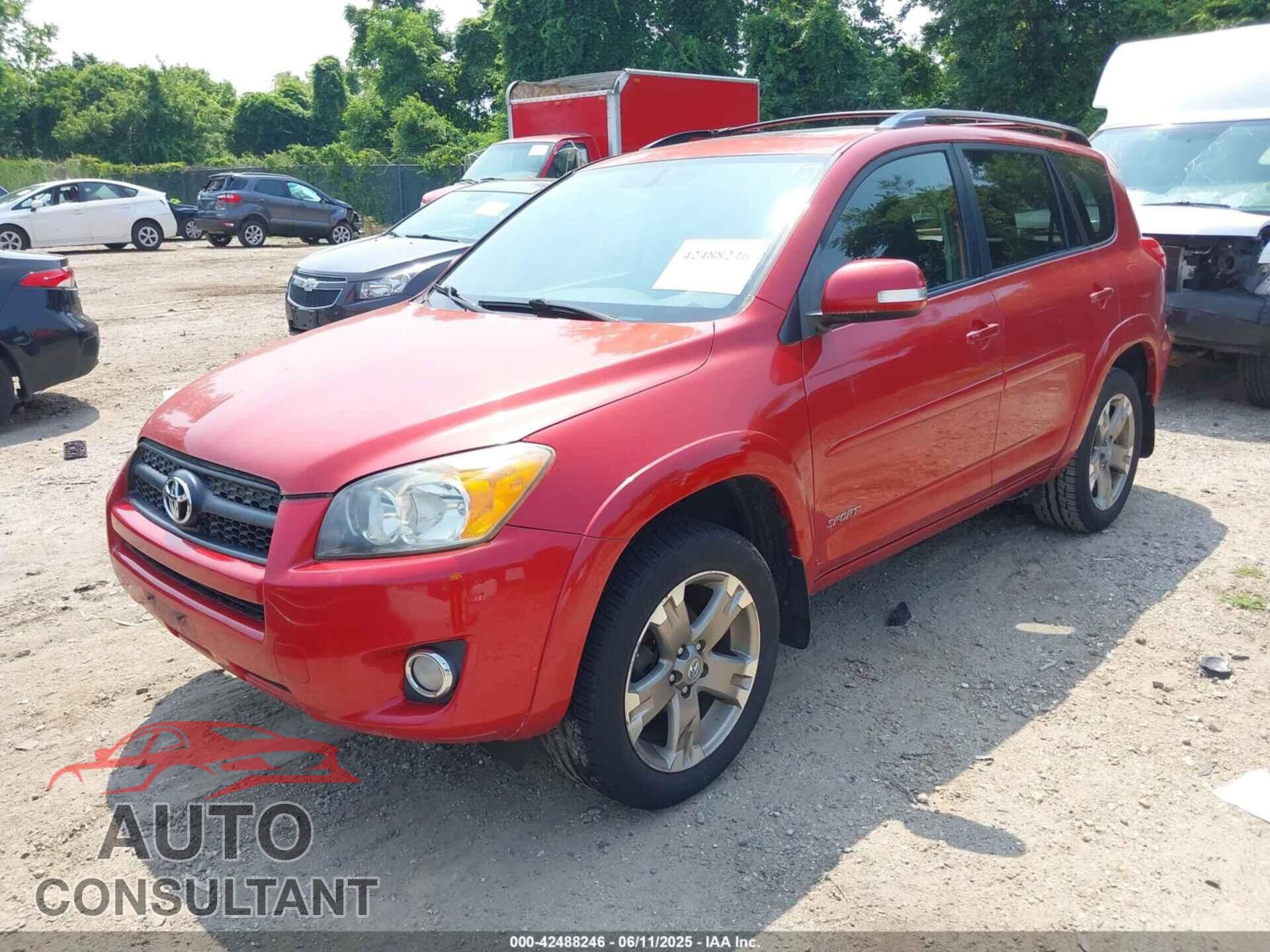 TOYOTA RAV4 2012 - JTMRF4DV9C5057596