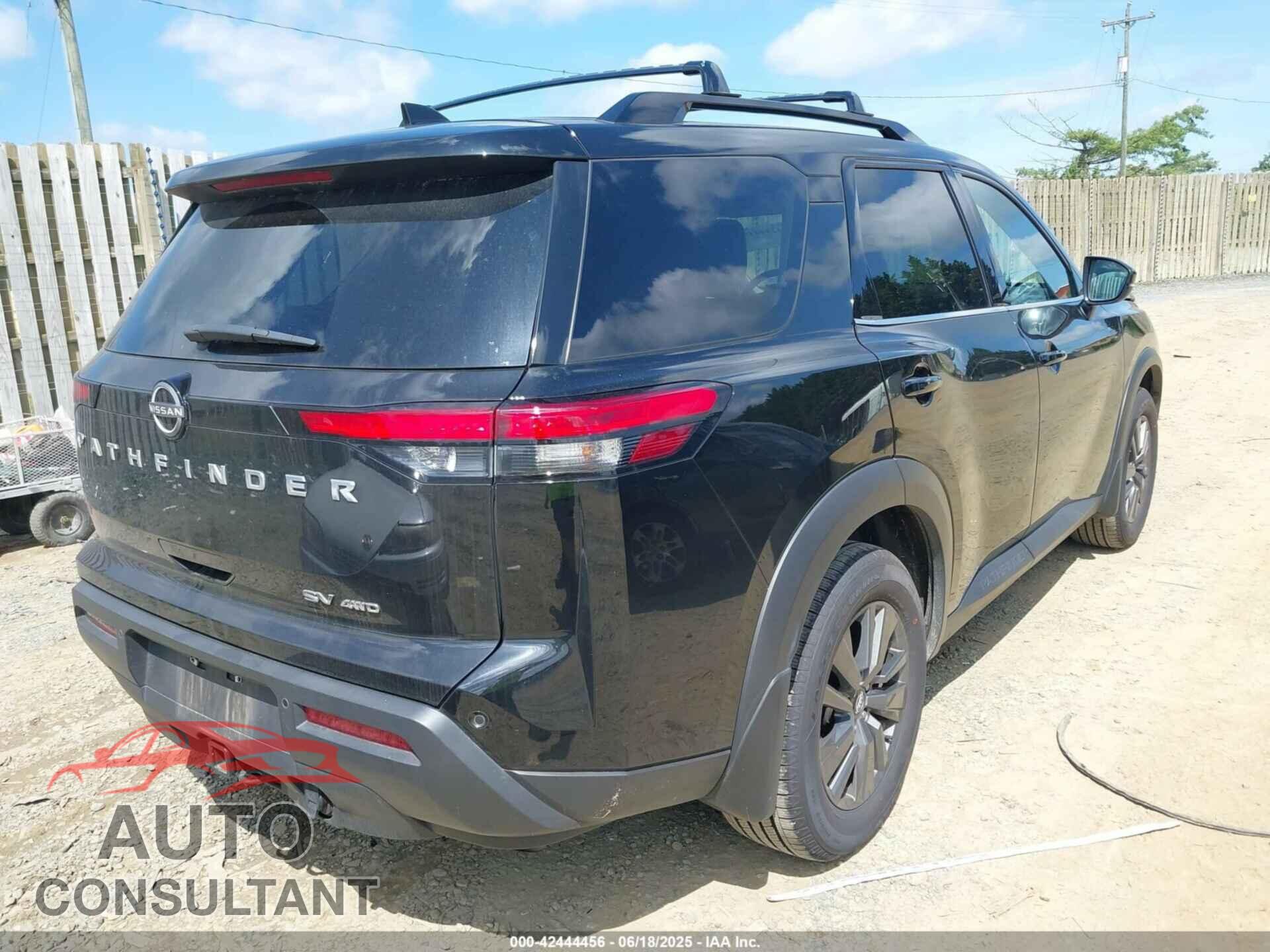 NISSAN PATHFINDER 2023 - 5N1DR3BD2PC272336