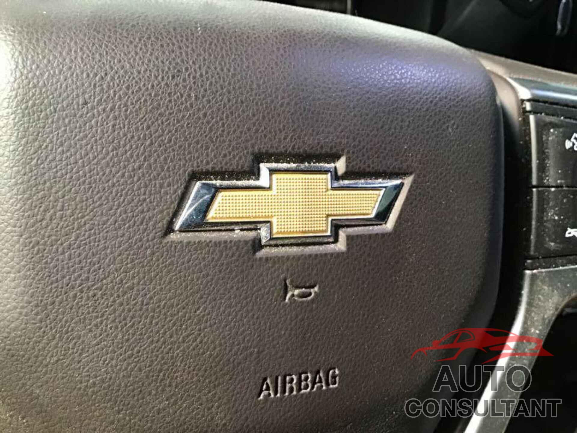 CHEVROLET SILVERADO 1500 2019 - 1GCUYDED2KZ324983