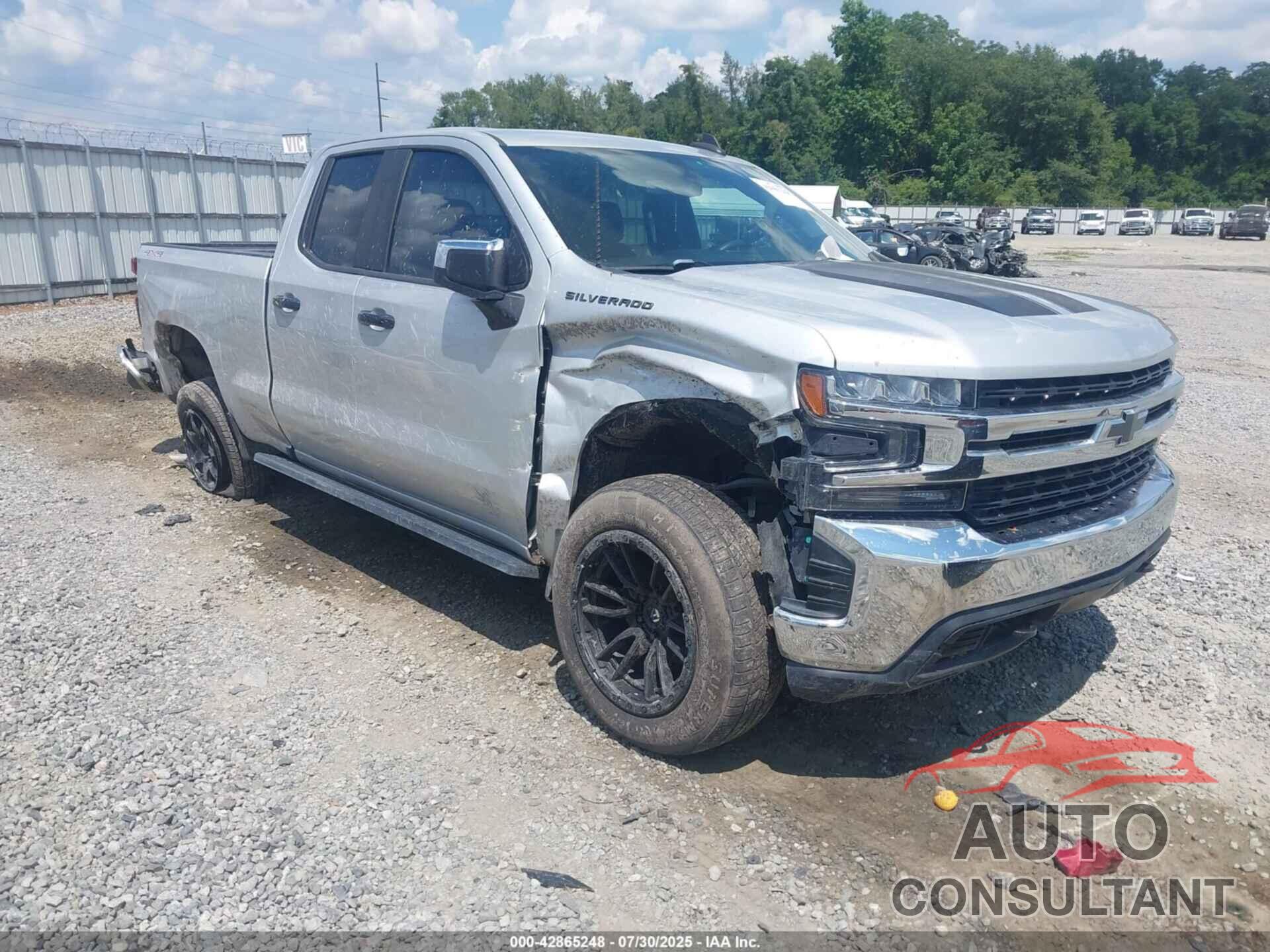 CHEVROLET SILVERADO 1500 2020 - 1GCRYDED9LZ182090