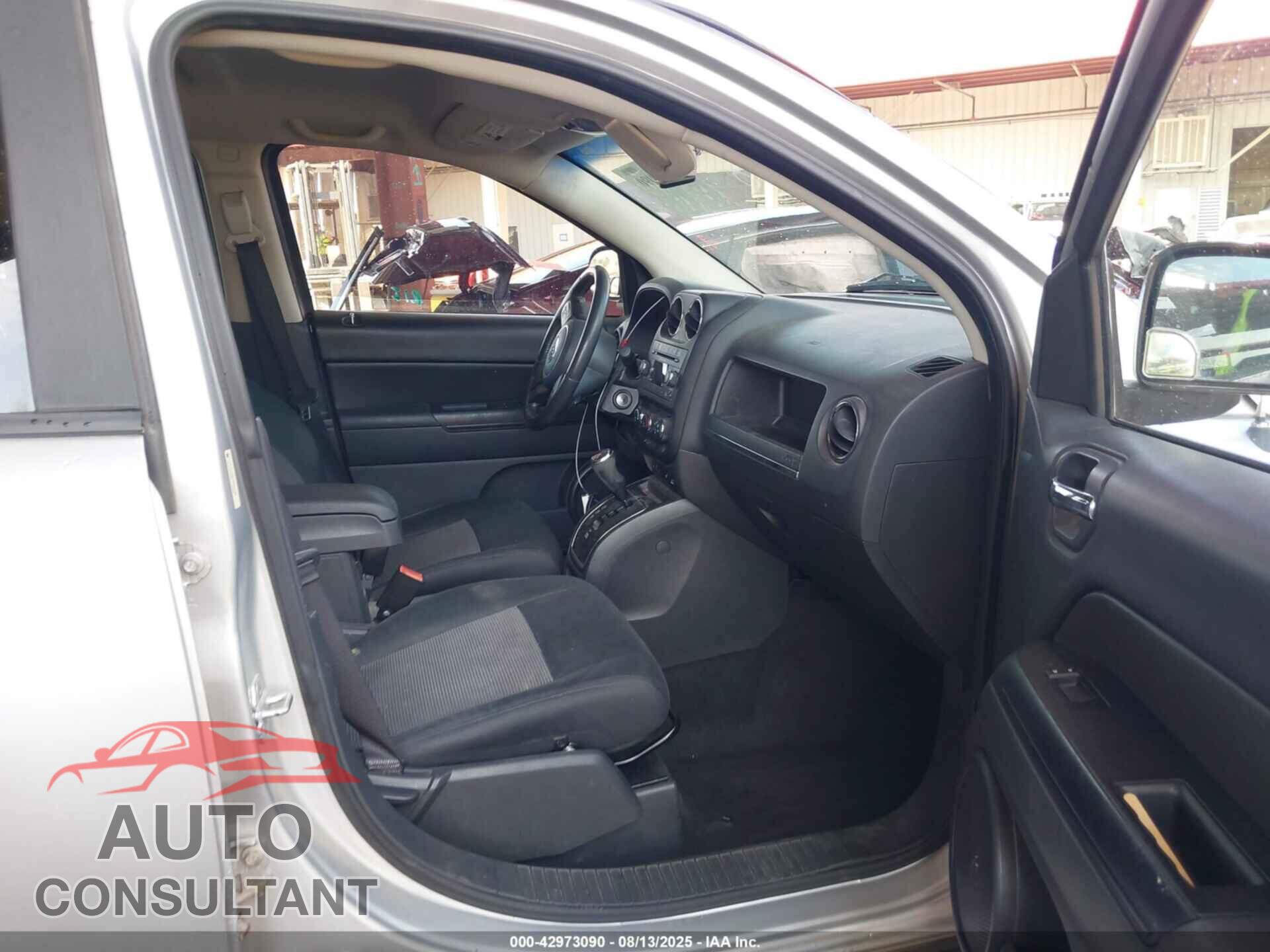 JEEP COMPASS 2012 - 1C4NJDEB7CD667245
