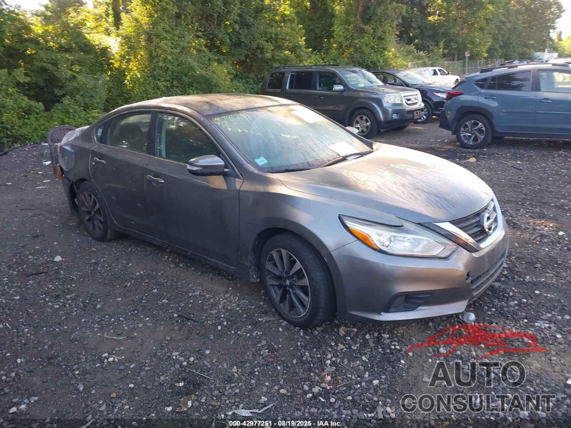 NISSAN ALTIMA 2017 - 1N4AL3APXHC146057