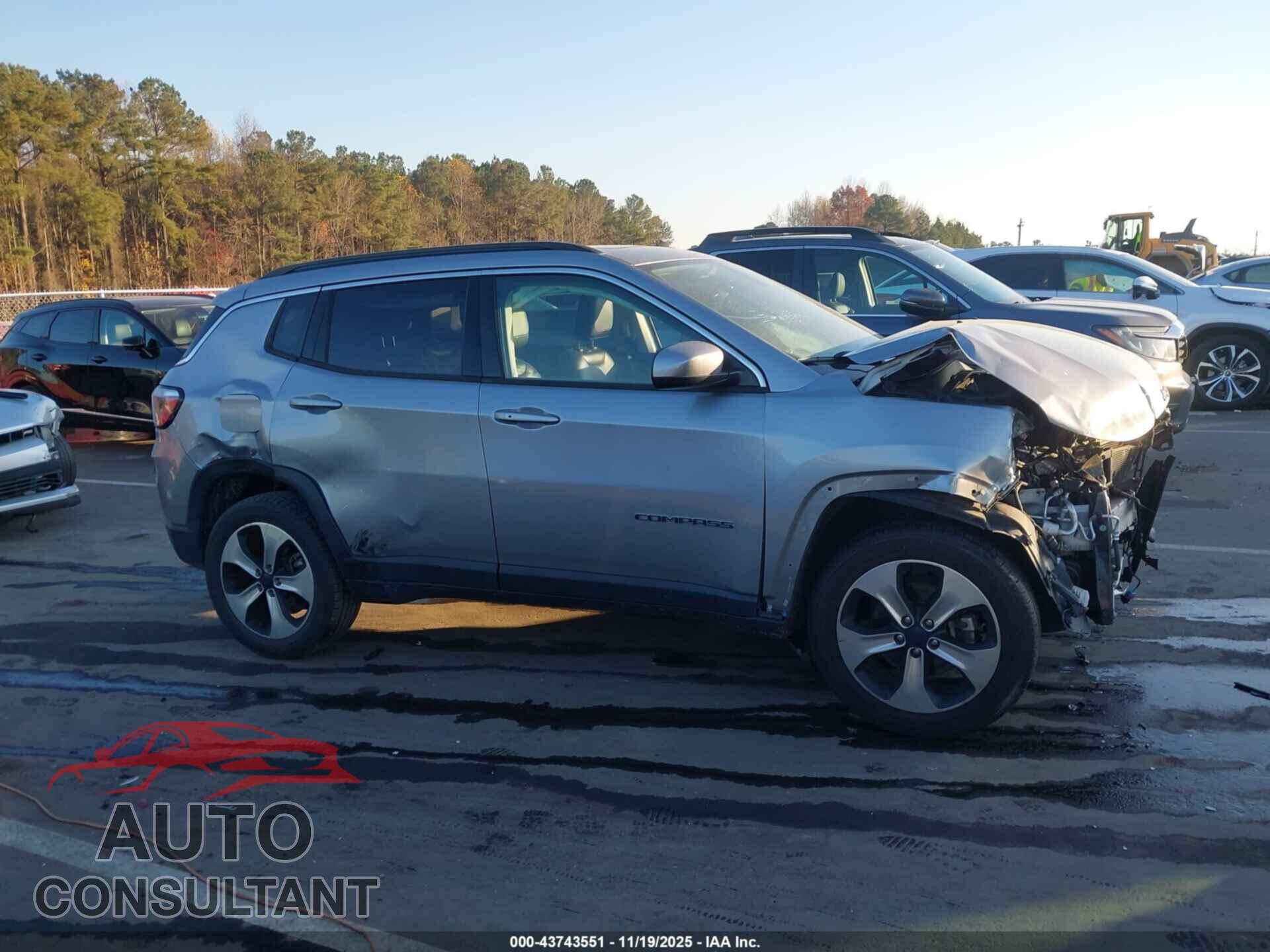 JEEP COMPASS 2018 - 3C4NJDBB7JT175648