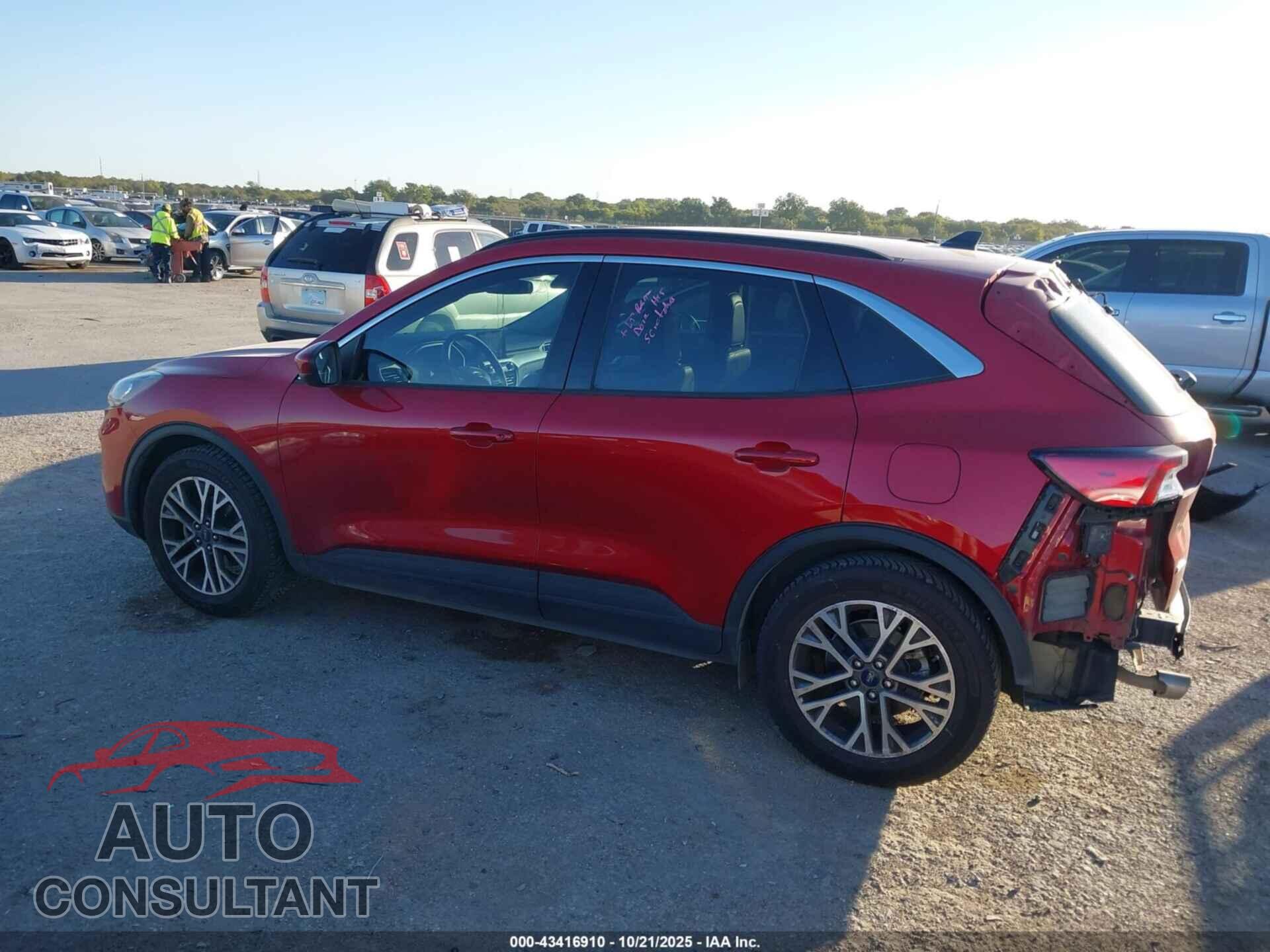 FORD ESCAPE 2020 - 1FMCU0H67LUA10124