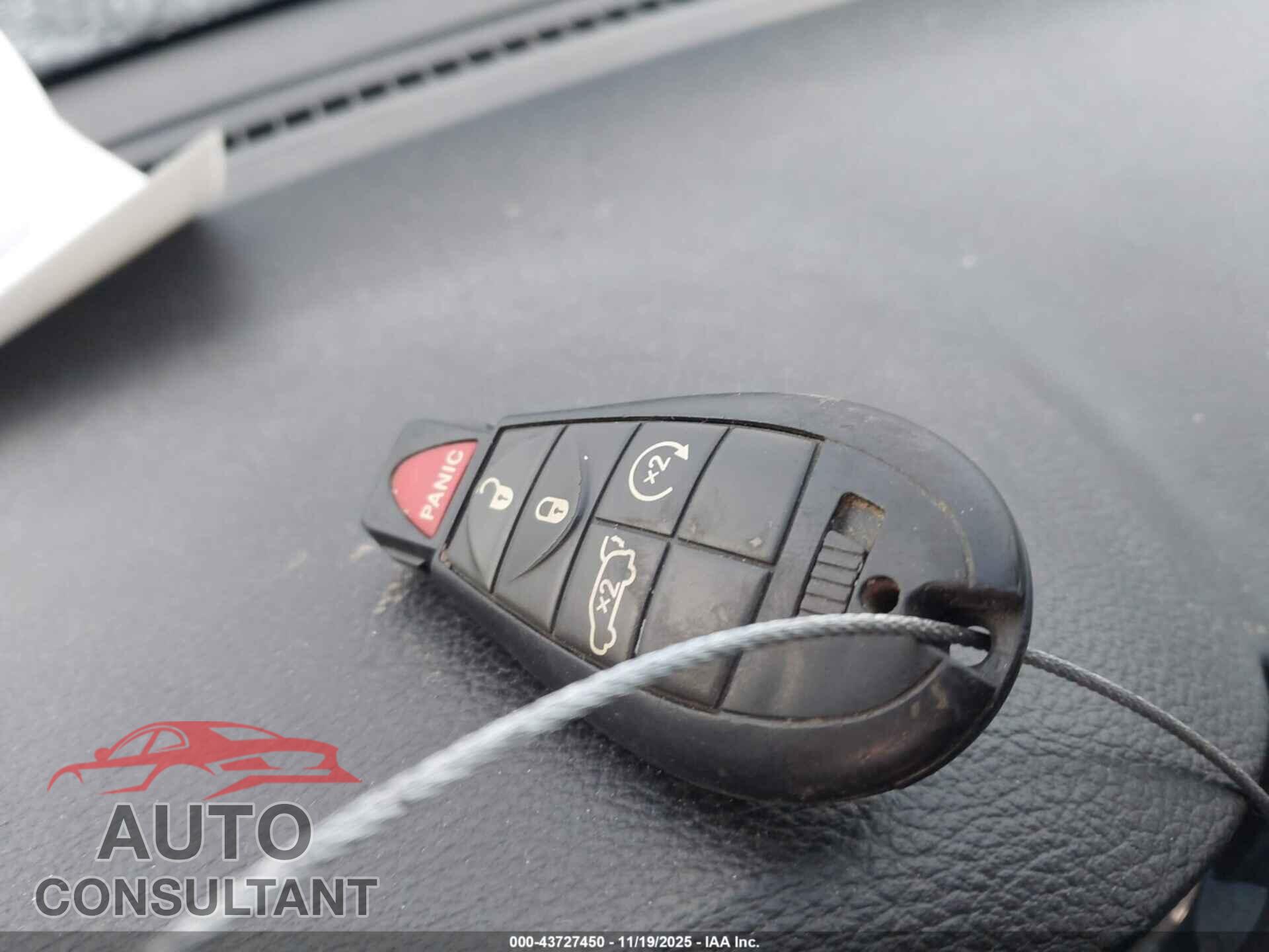 DODGE DURANGO 2013 - 1C4SDJDT2DC565572