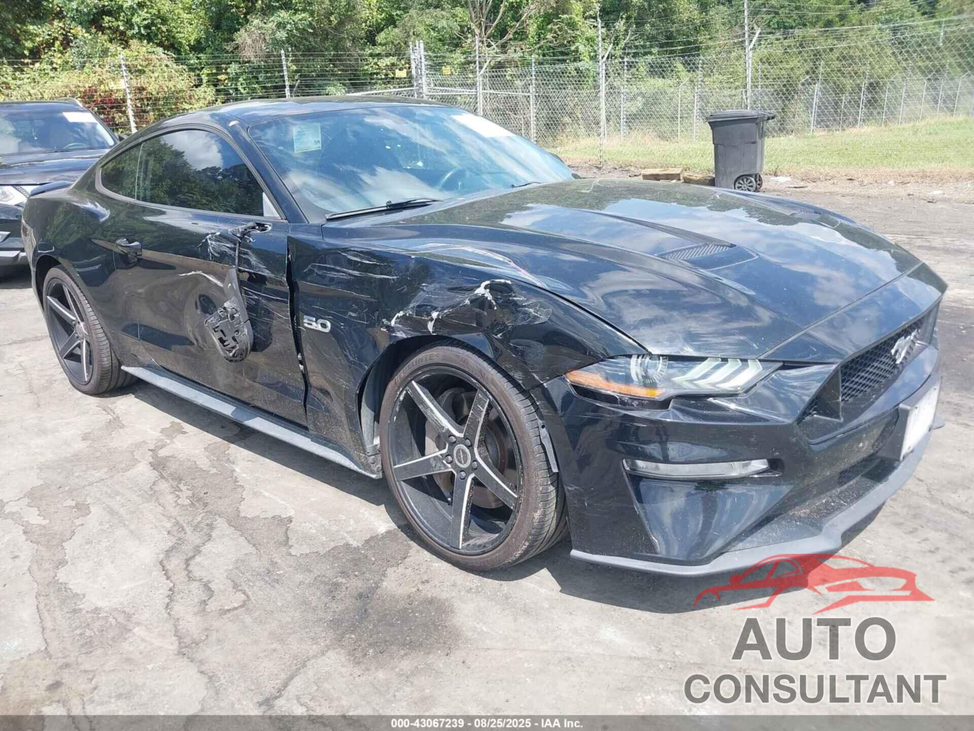 FORD MUSTANG 2018 - 1FA6P8CF3J5137609