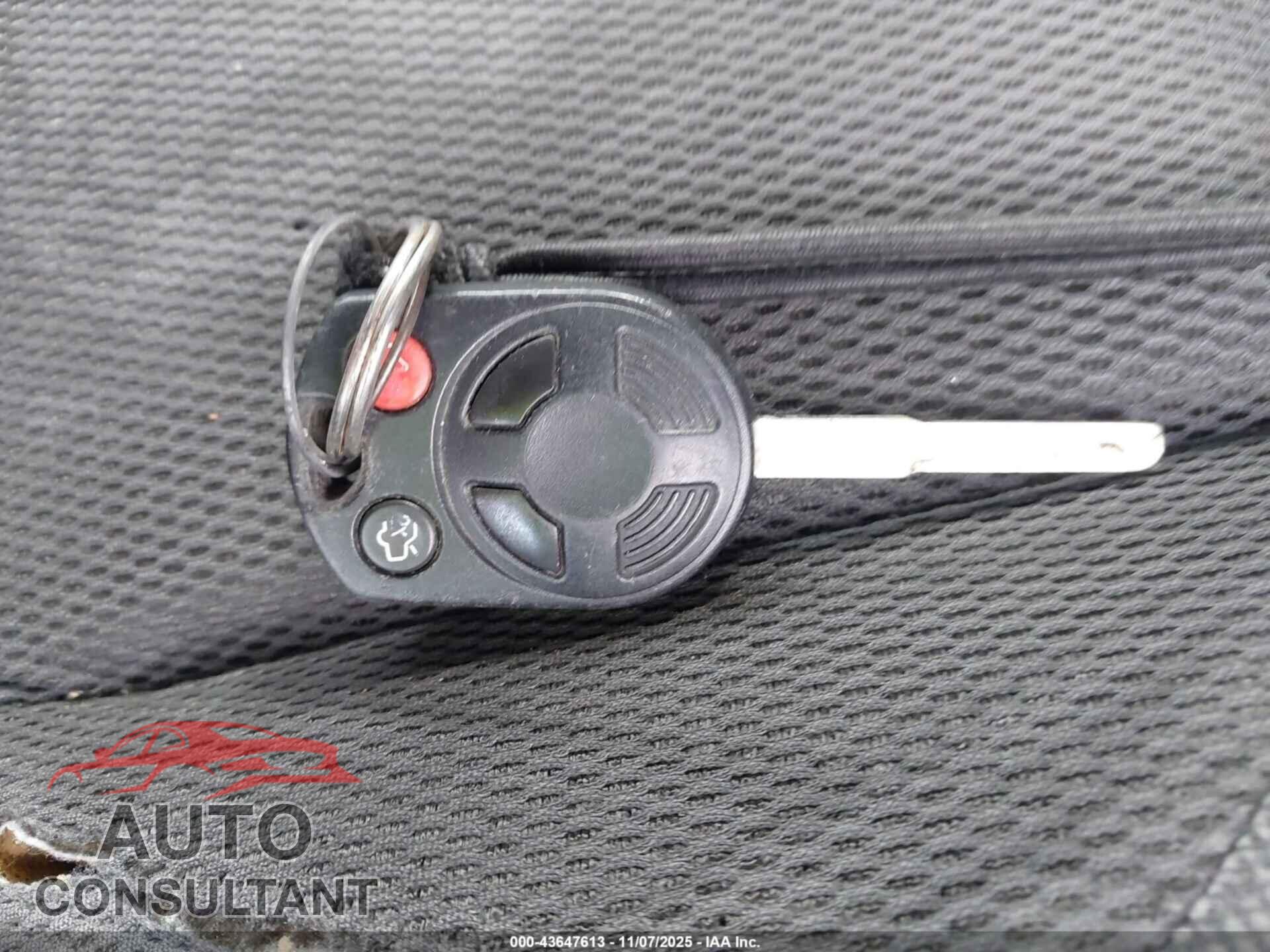 FORD FOCUS 2012 - 1FAHP3F24CL107876