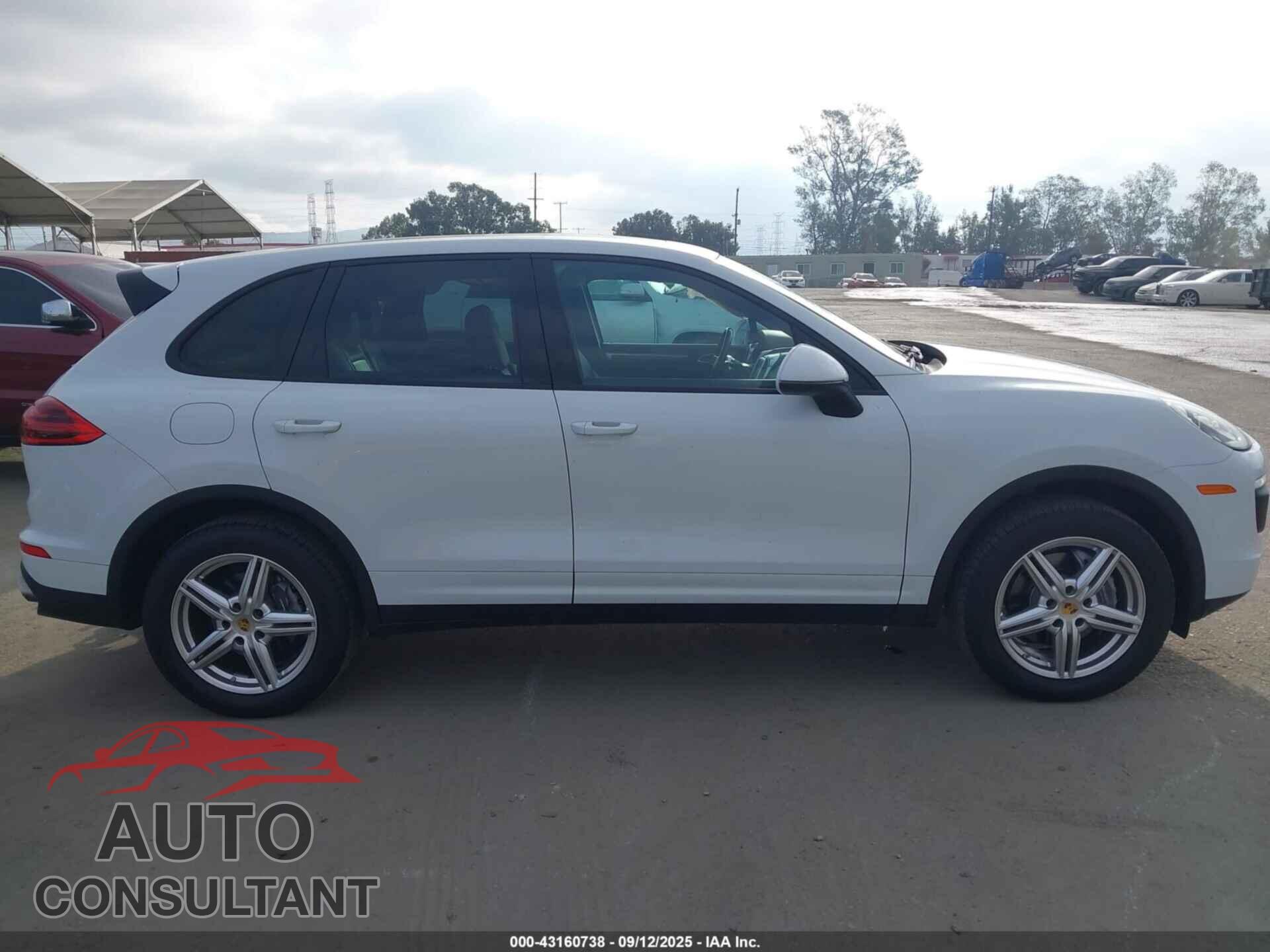 PORSCHE CAYENNE 2016 - WP1AA2A21GLA11027