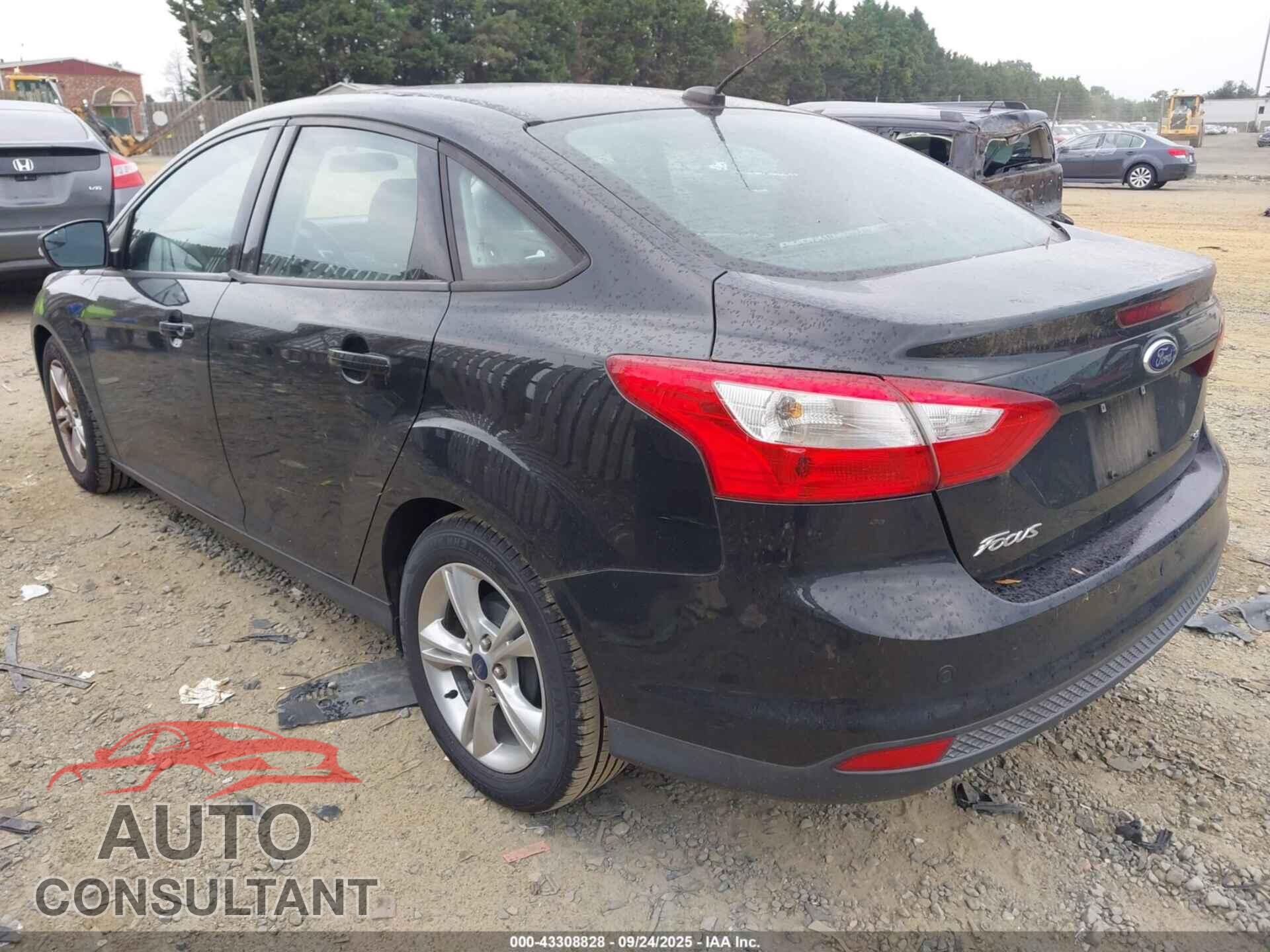 FORD FOCUS 2014 - 1FADP3F2XEL141287